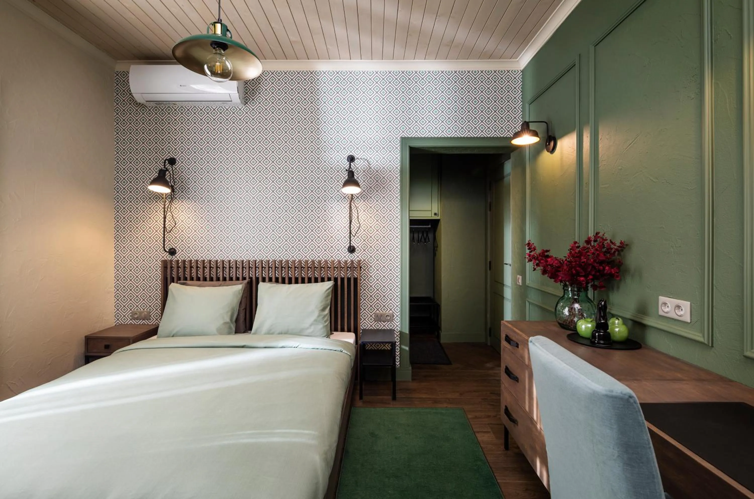 Bed in 5 Vintage Guest House