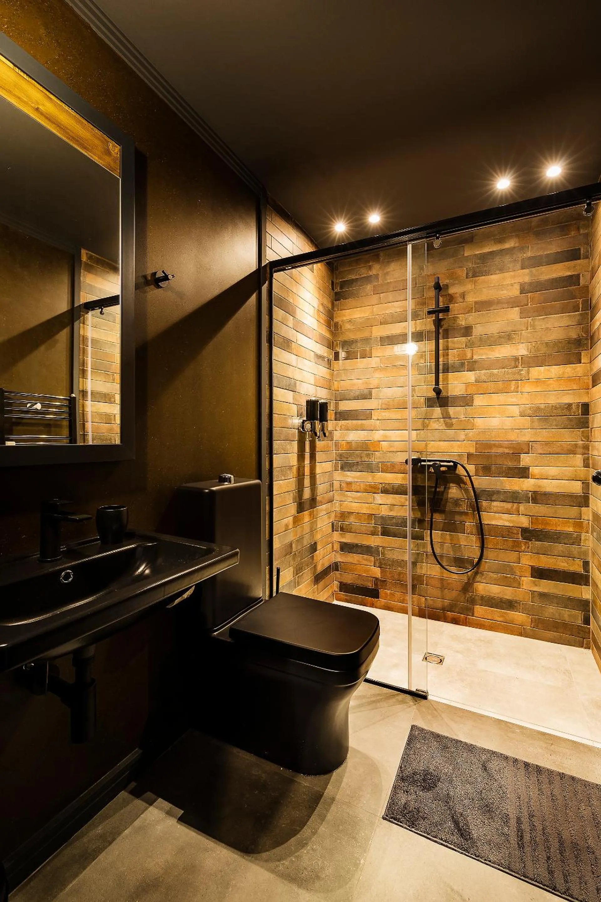 5 Vintage Guest House