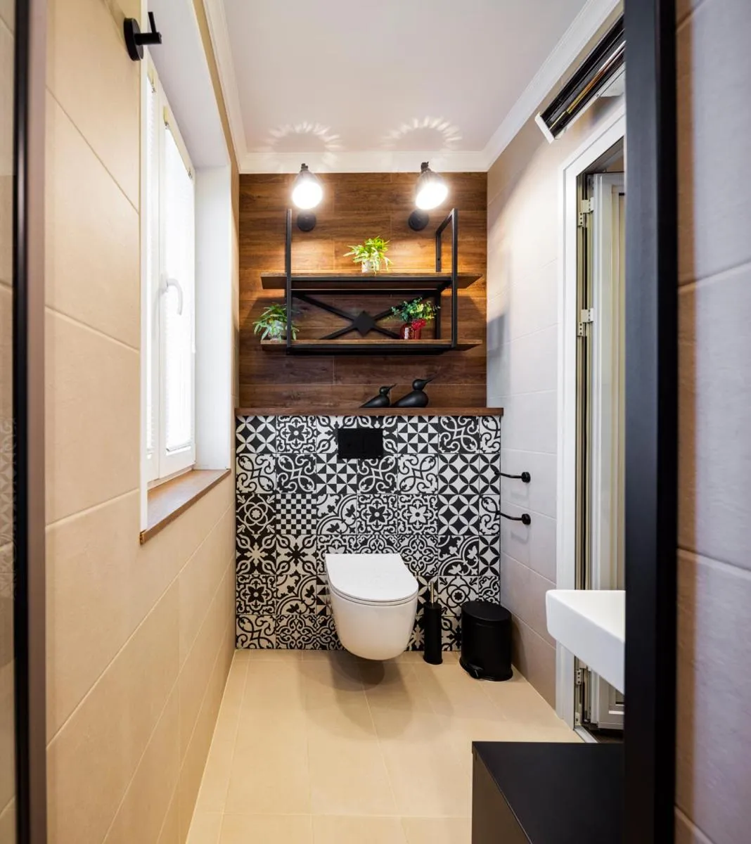 5 Vintage Guest House