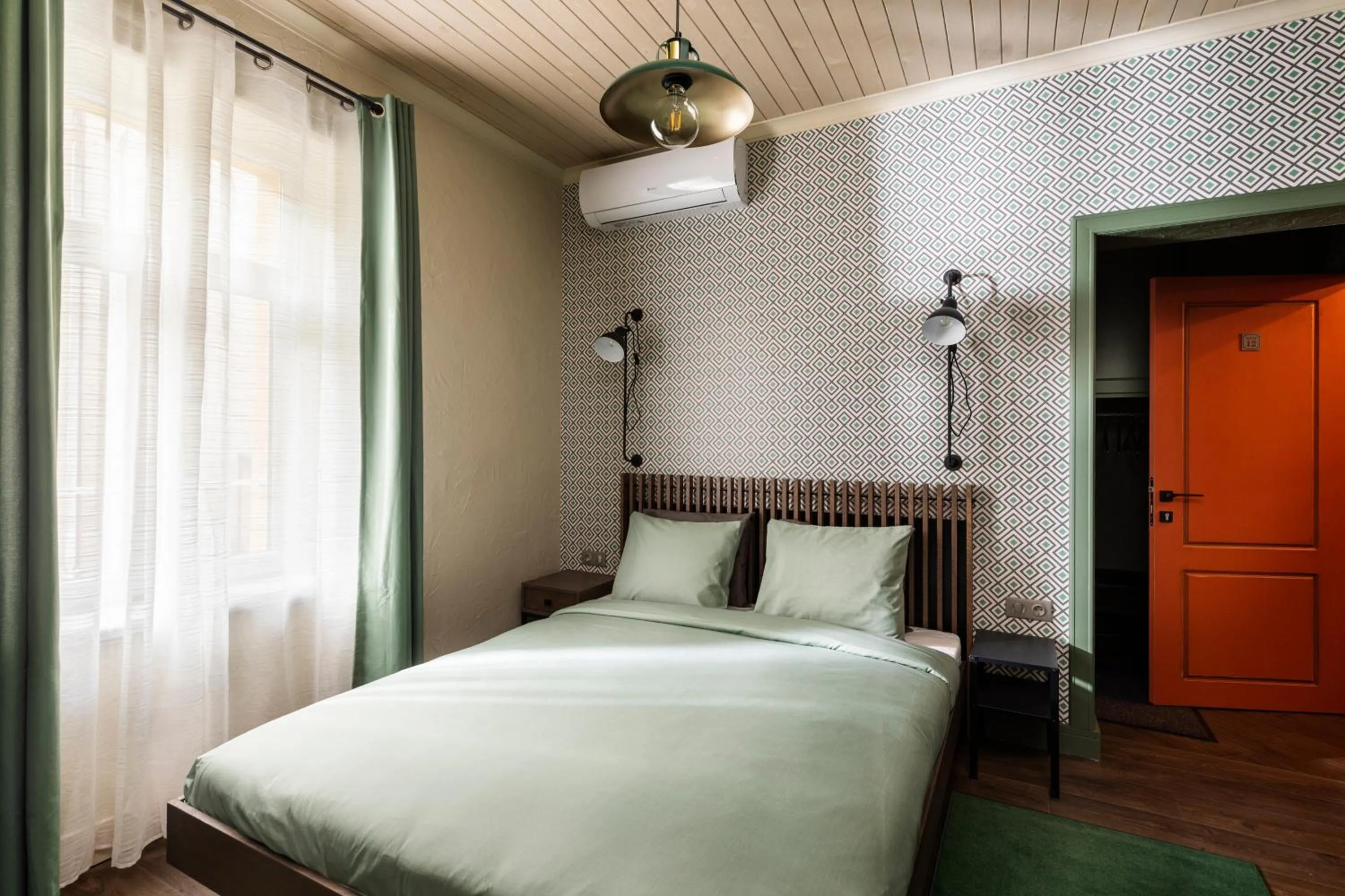 Bed in 5 Vintage Guest House