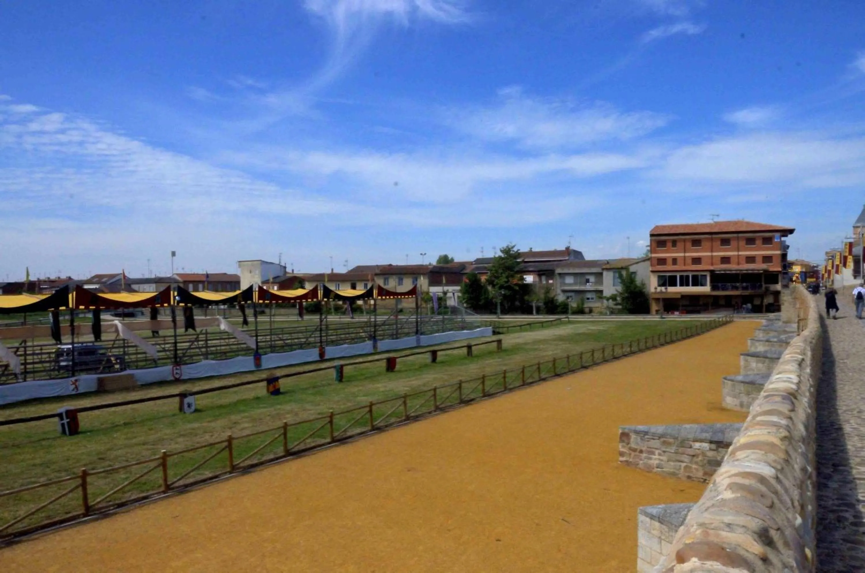 Property building in Hostal Don Suero de Quiñones