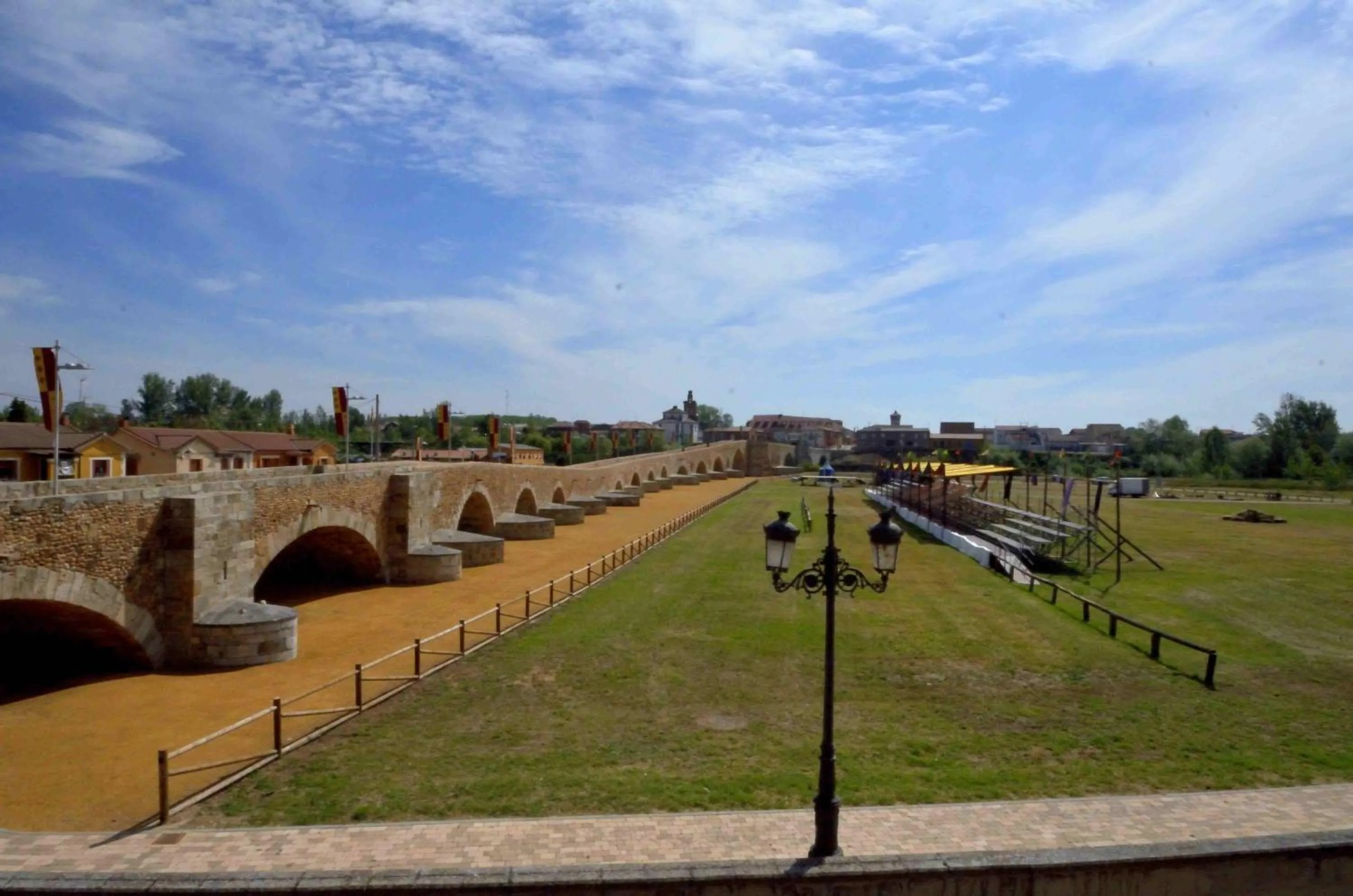 Landmark view in Hostal Don Suero de Quiñones