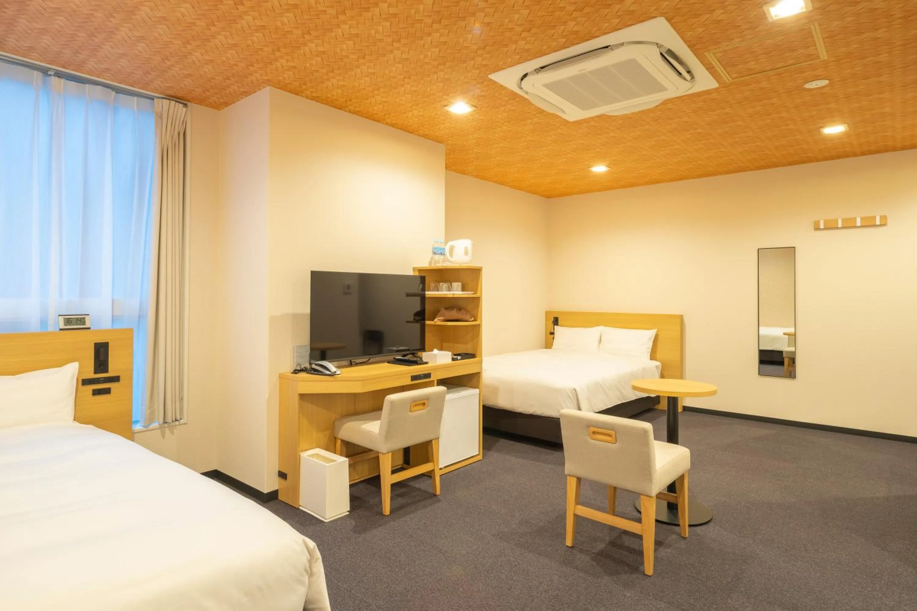 Universal Deluxe Twin Room - single occupancy - Disability Access in Tosei Hotel Cocone Kamata