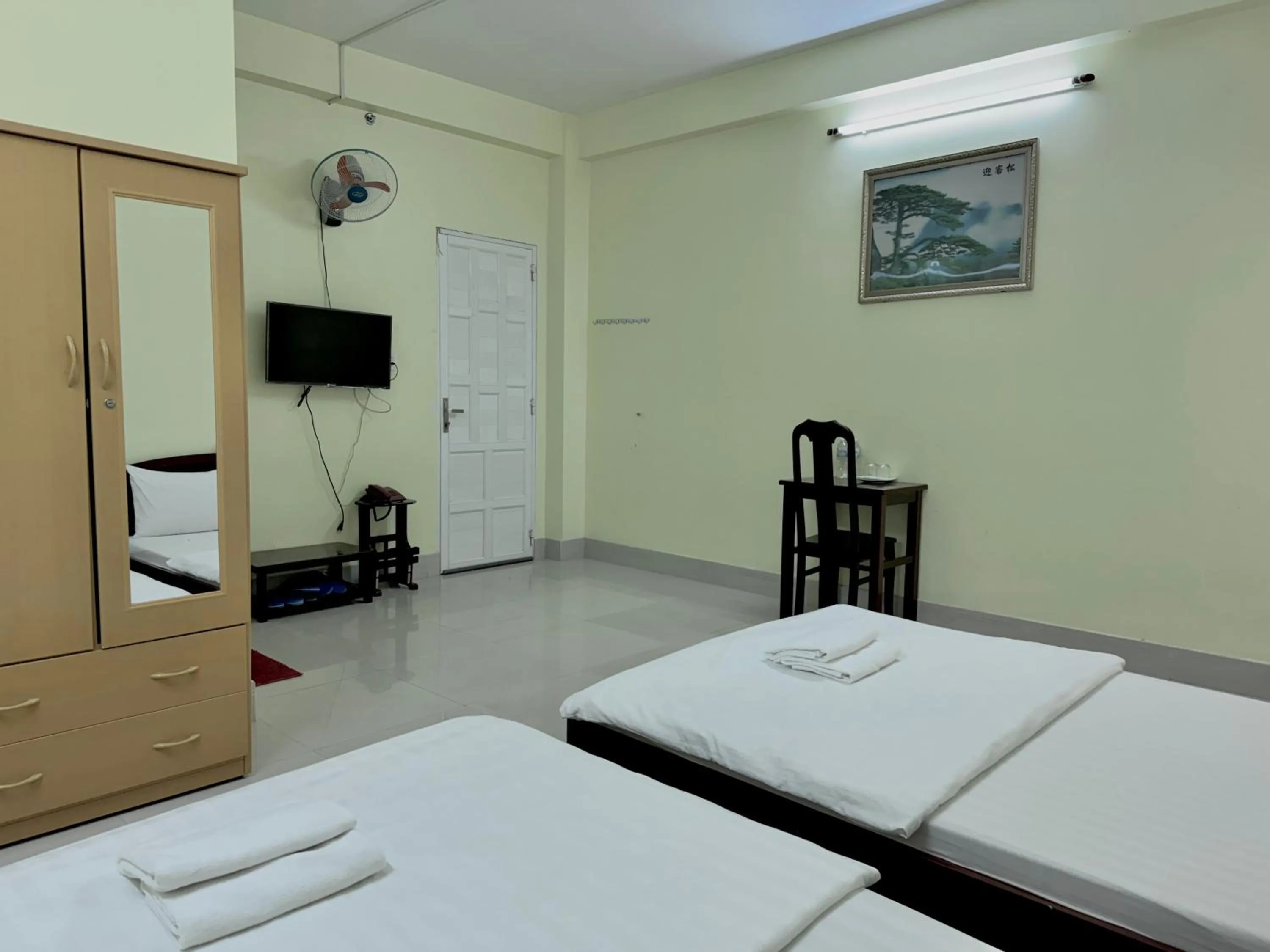 Bedroom, Bed in Thinh Khang Hotel Vung Tau