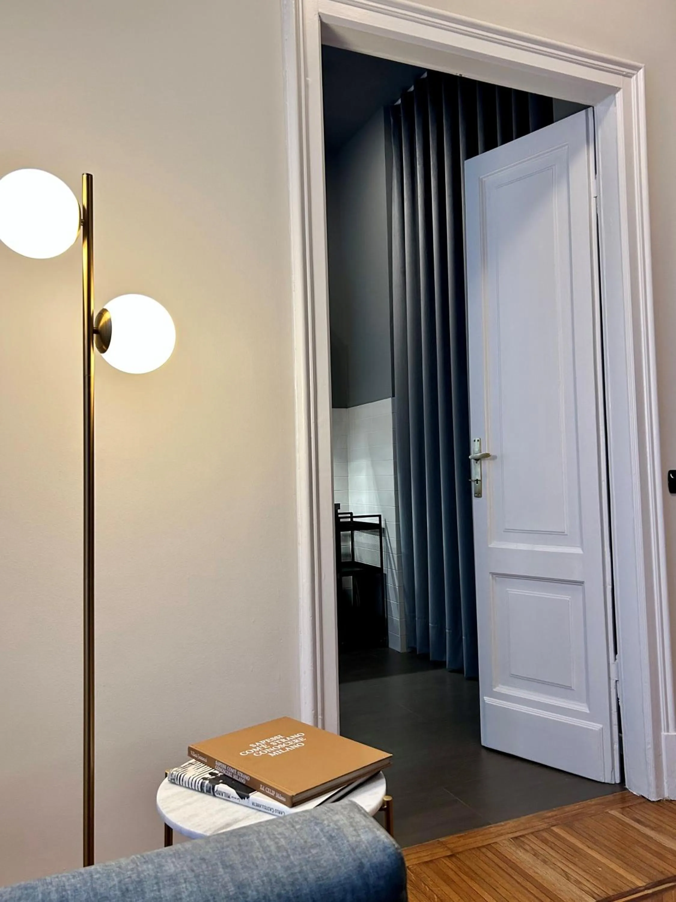 Photo of the whole room, Bed in Fifty Eight Suite Milan Center