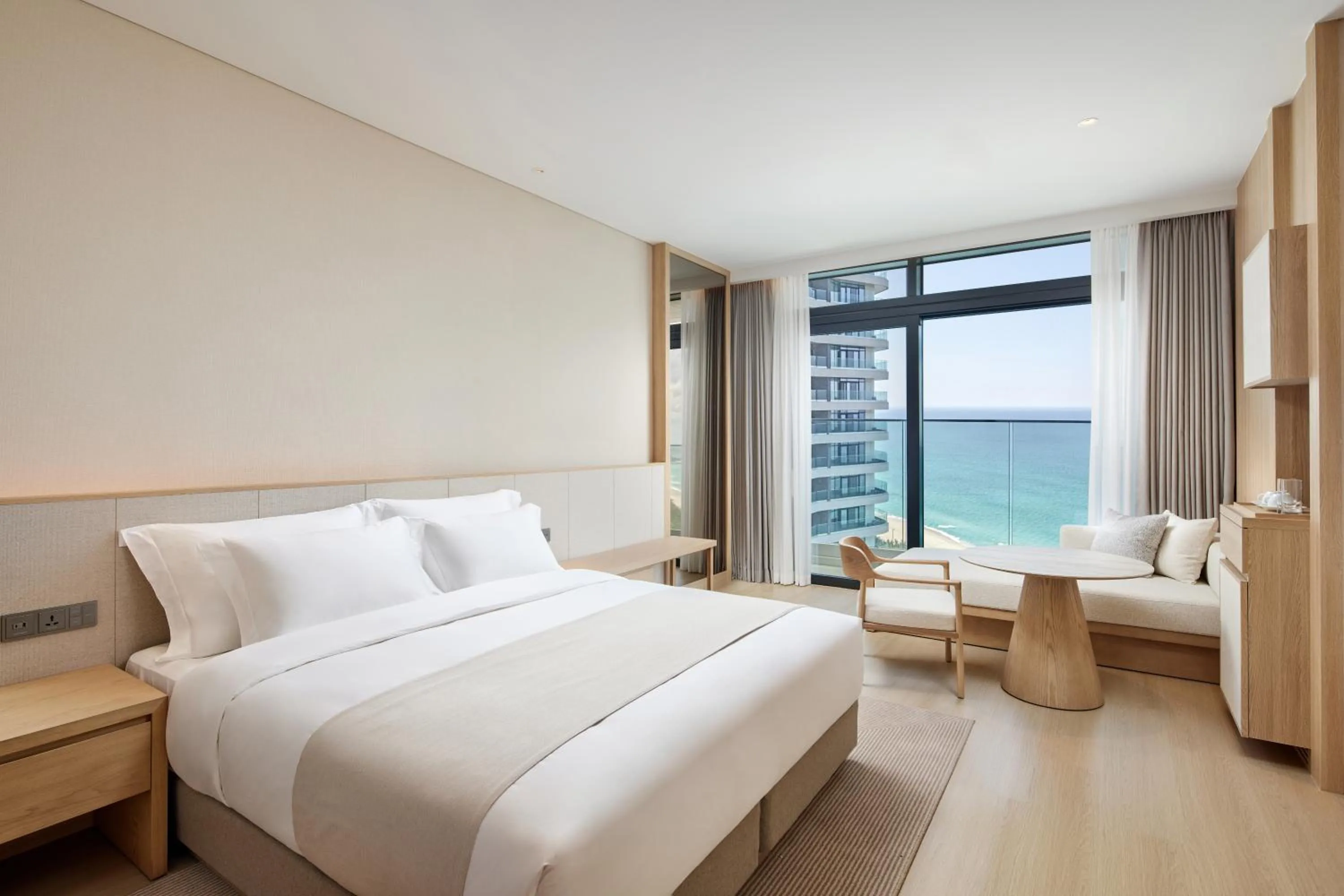 Bedroom, Bed in Shillamonogram Gangneung Hotel