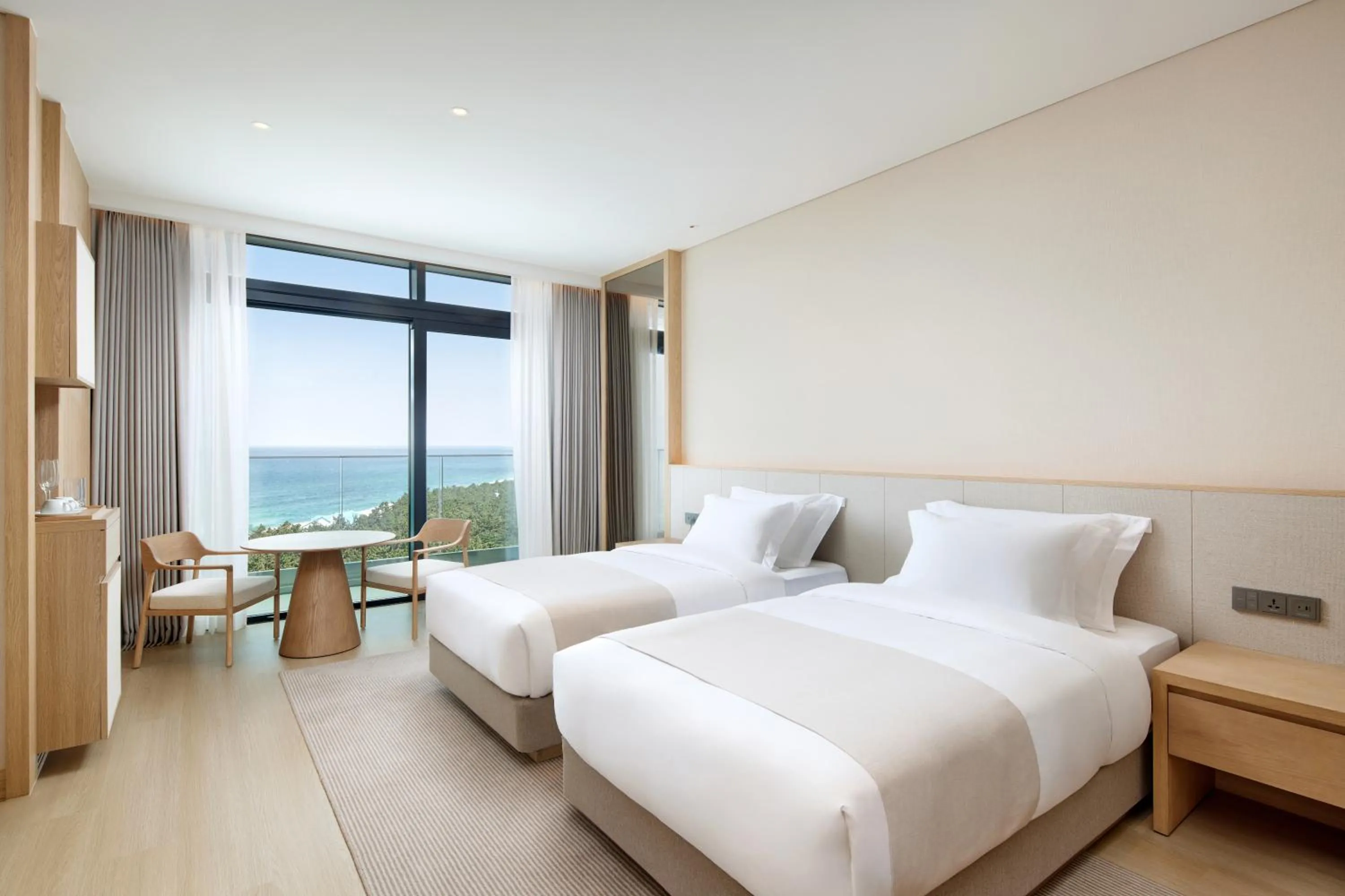 Bed in Shillamonogram Gangneung Hotel