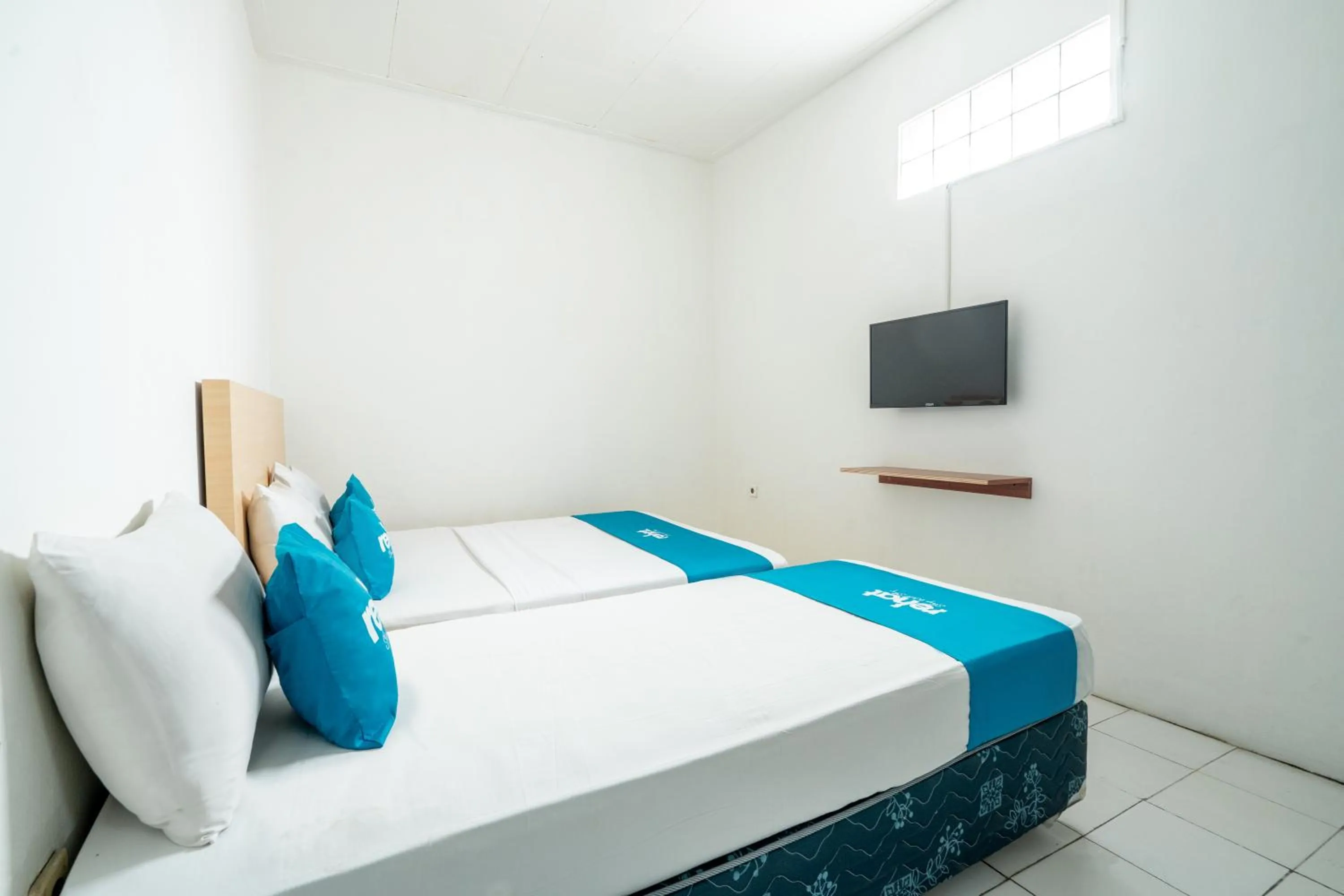 Bedroom, Bed in Rehat At Paskal Pelangi