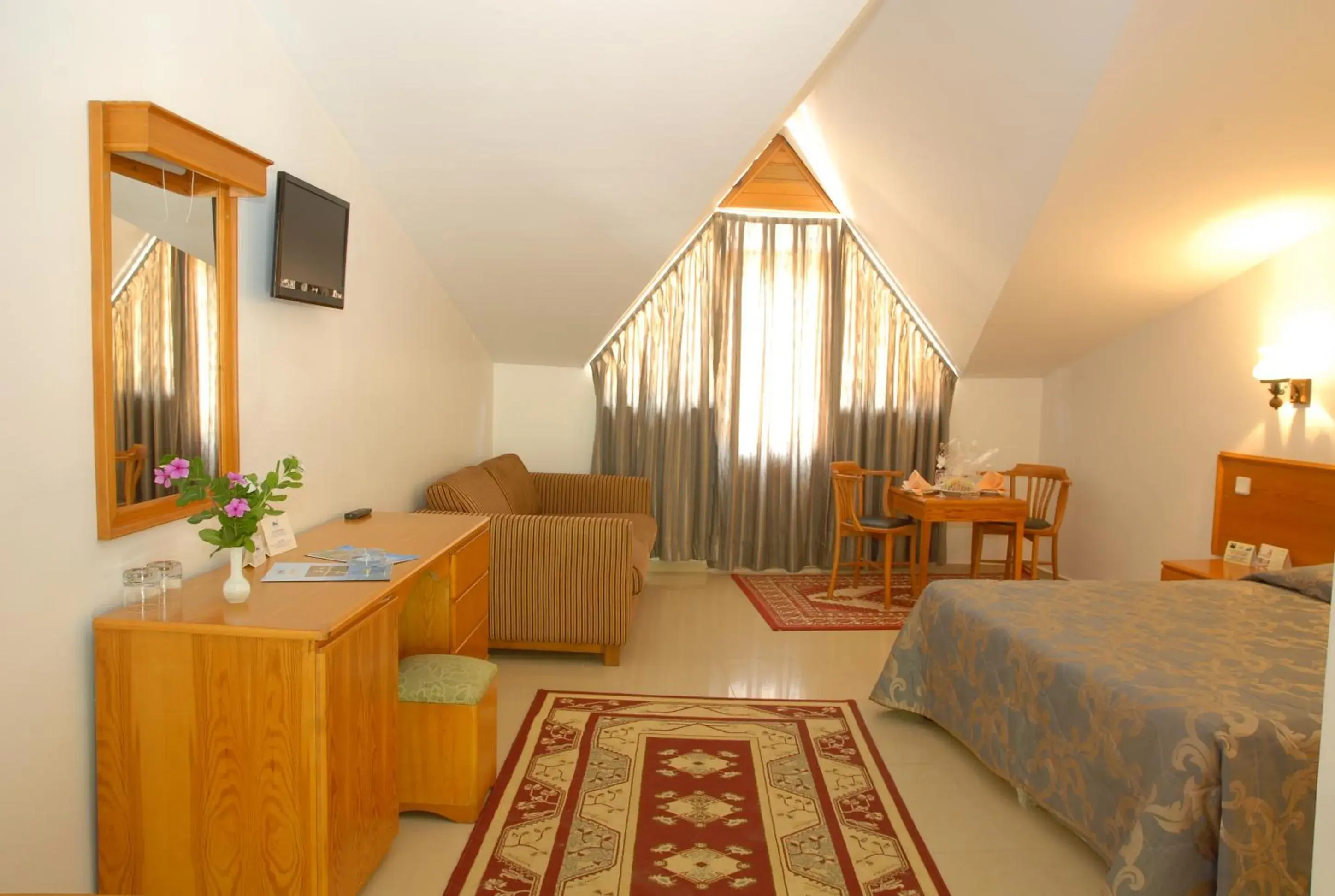 Budget Double Room in Marmaris Park Hotel Budget Double Room in Marmaris Park Hotel