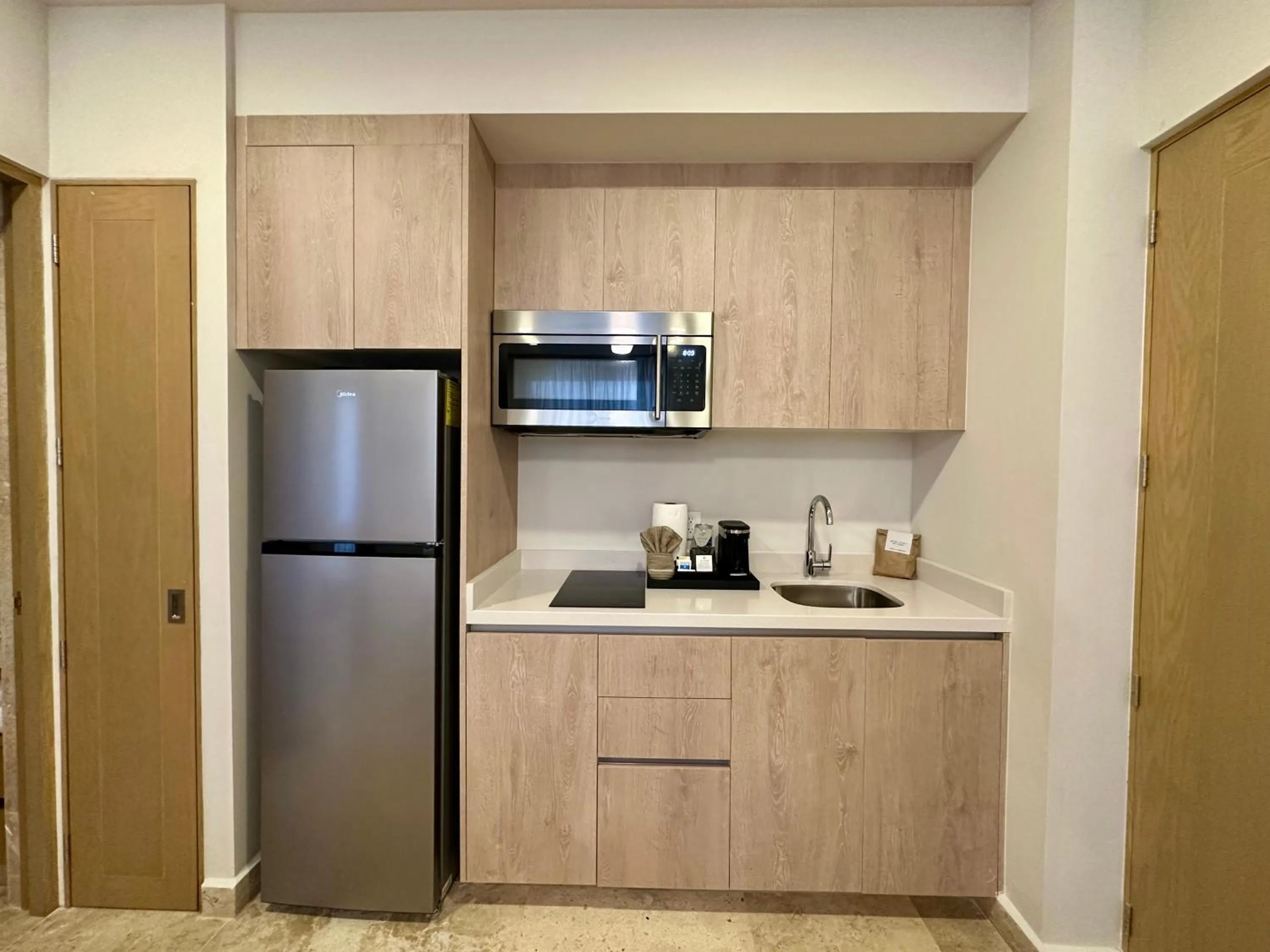 Coffee/tea facilities in abba Suites Playa del Carmen