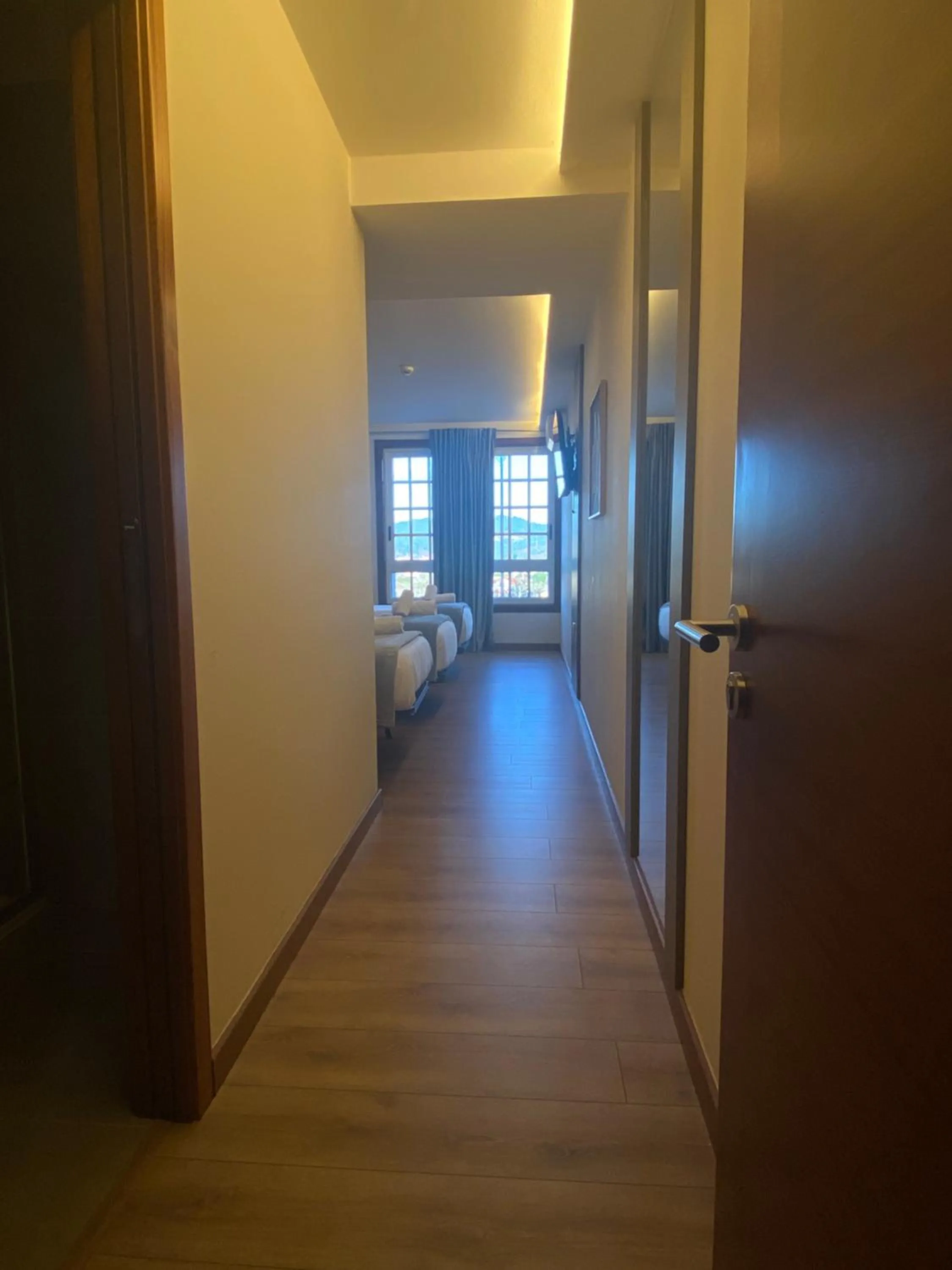 Photo of the whole room in Hotel Restaurante Isape GBC