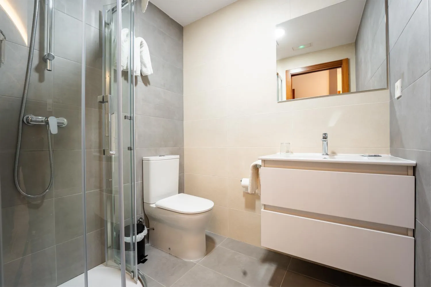 Bathroom in Hotel Restaurante Isape GBC