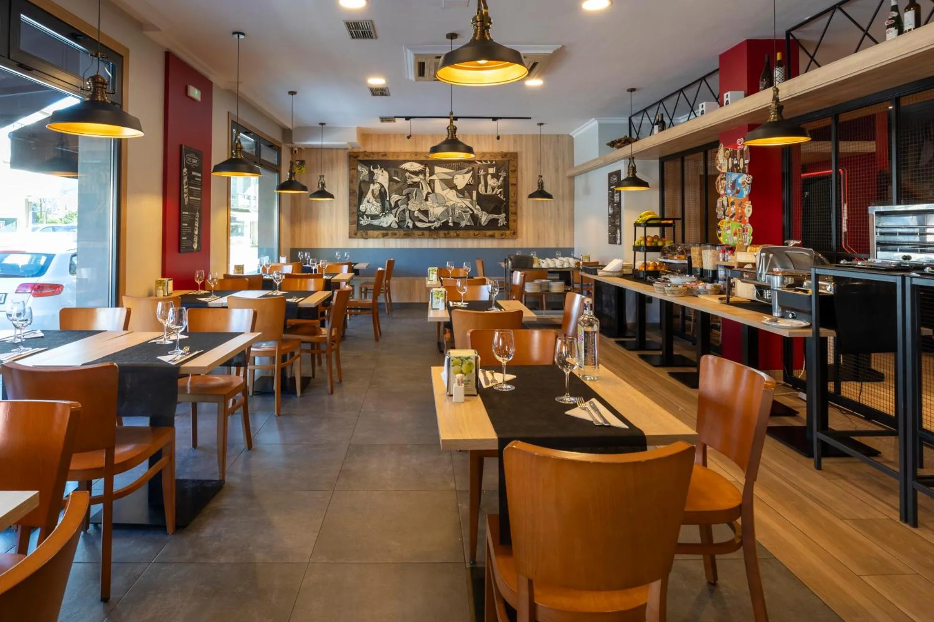 Restaurant/places to eat in Hotel Restaurante Isape GBC