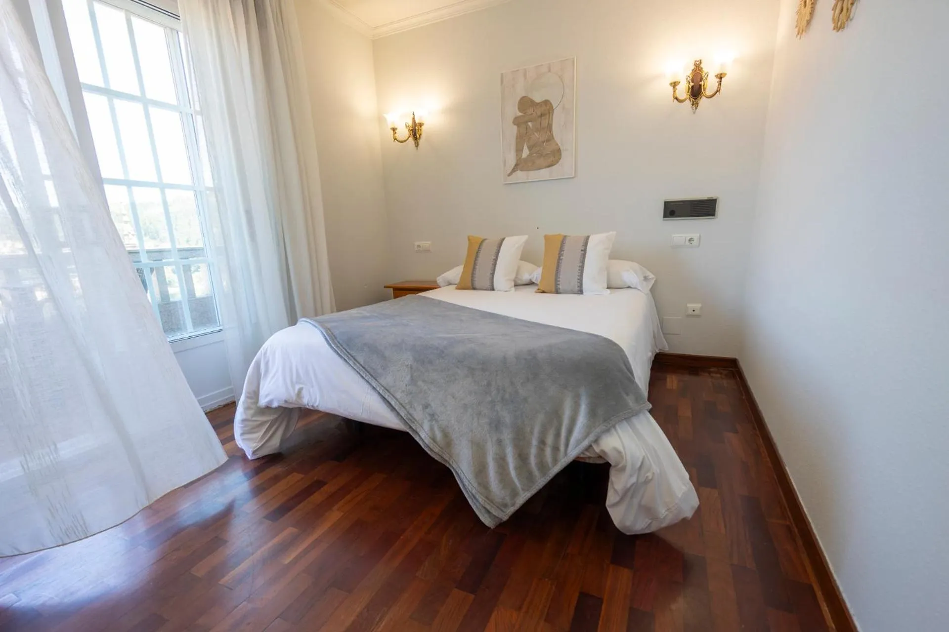 Bedroom, Bed in Hotel Restaurante Isape GBC