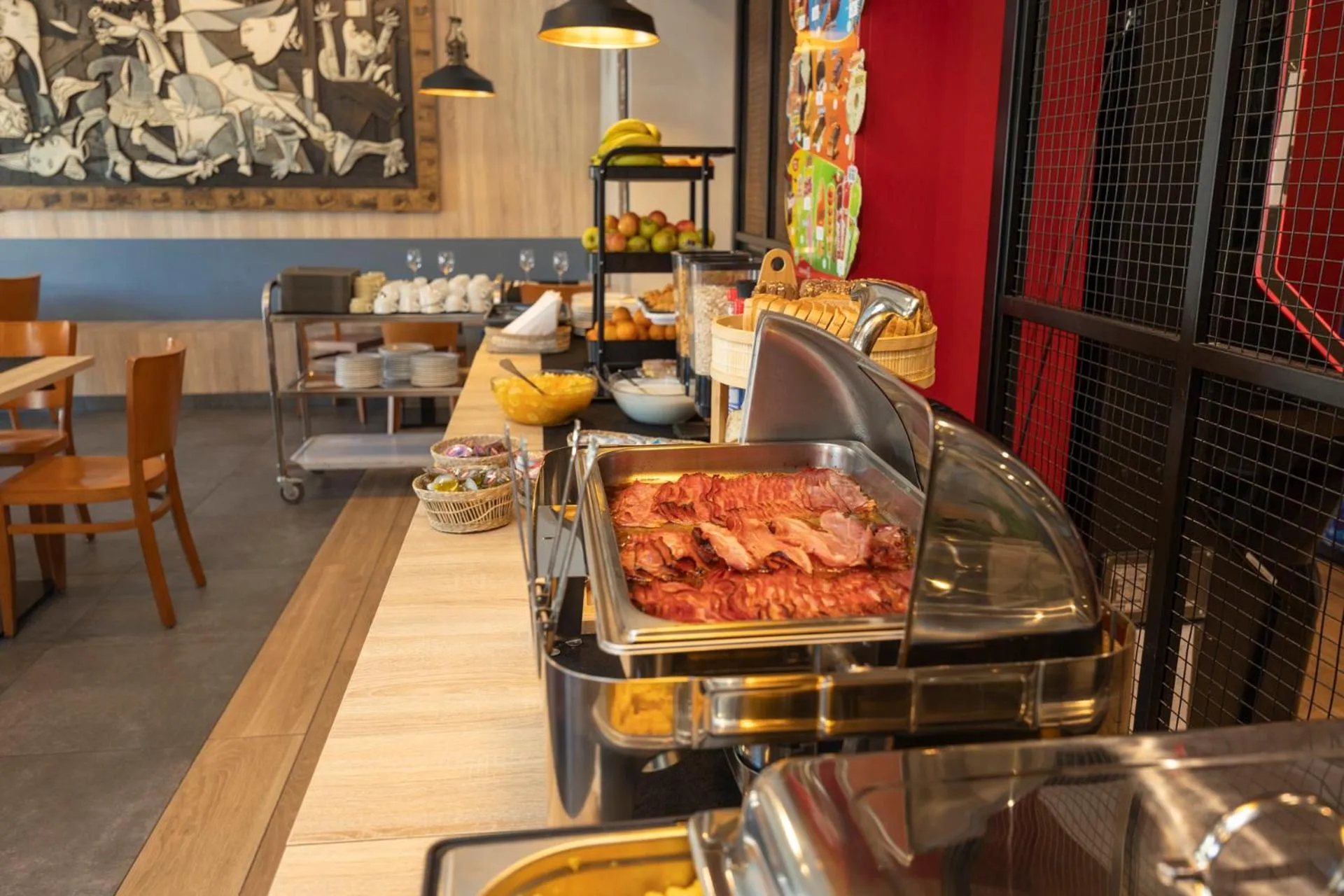 Buffet breakfast in Hotel Restaurante Isape GBC