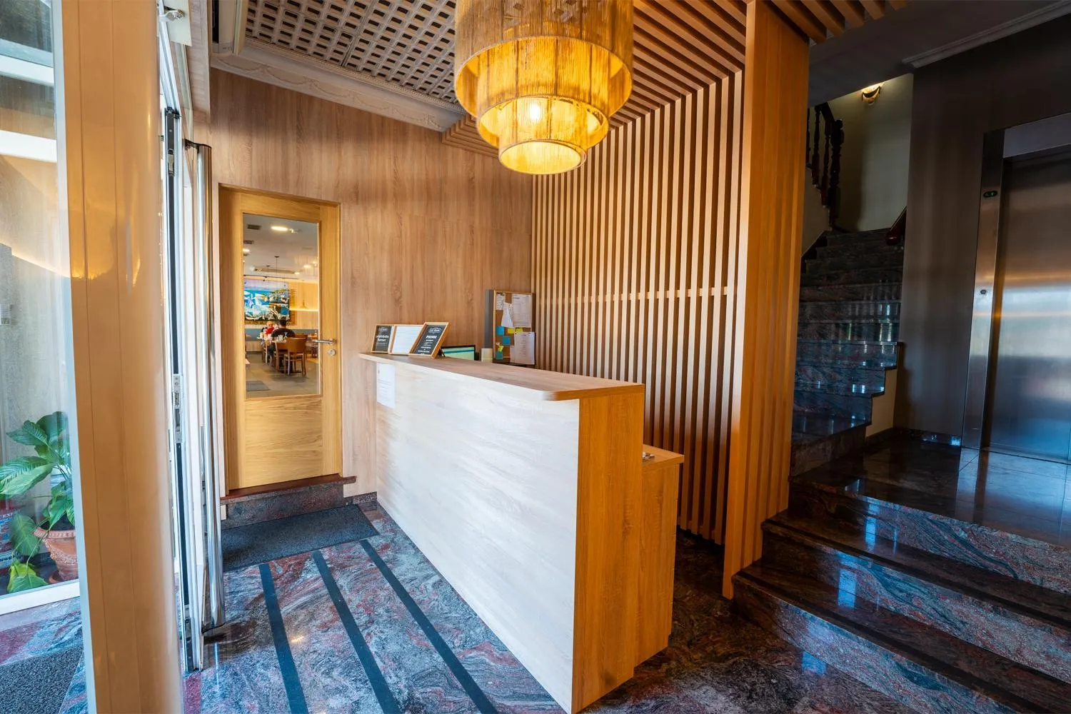 Lobby or reception in Hotel Restaurante Isape GBC