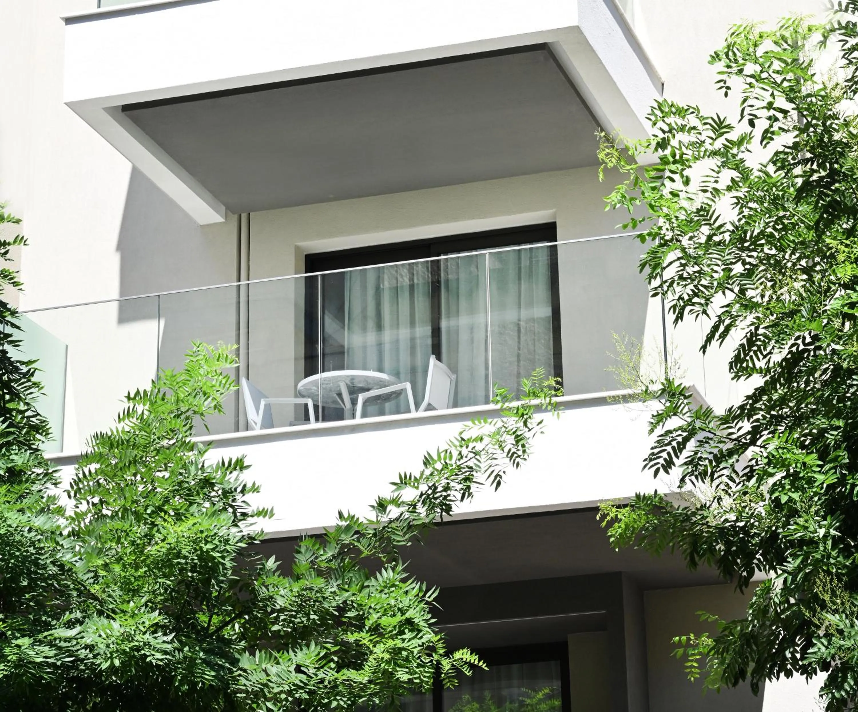 Property building in Icon Central SKG