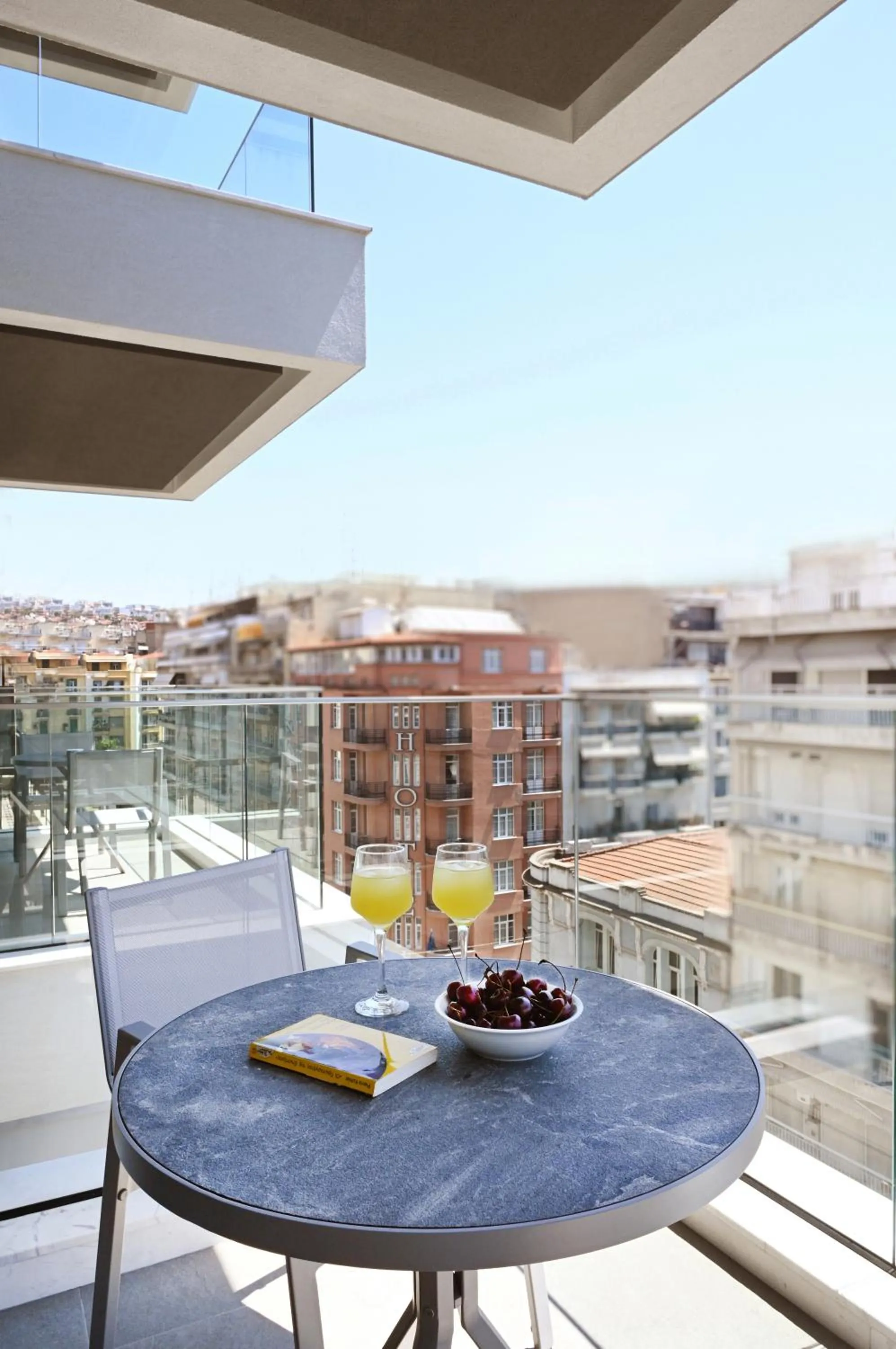 Day in Icon Central SKG