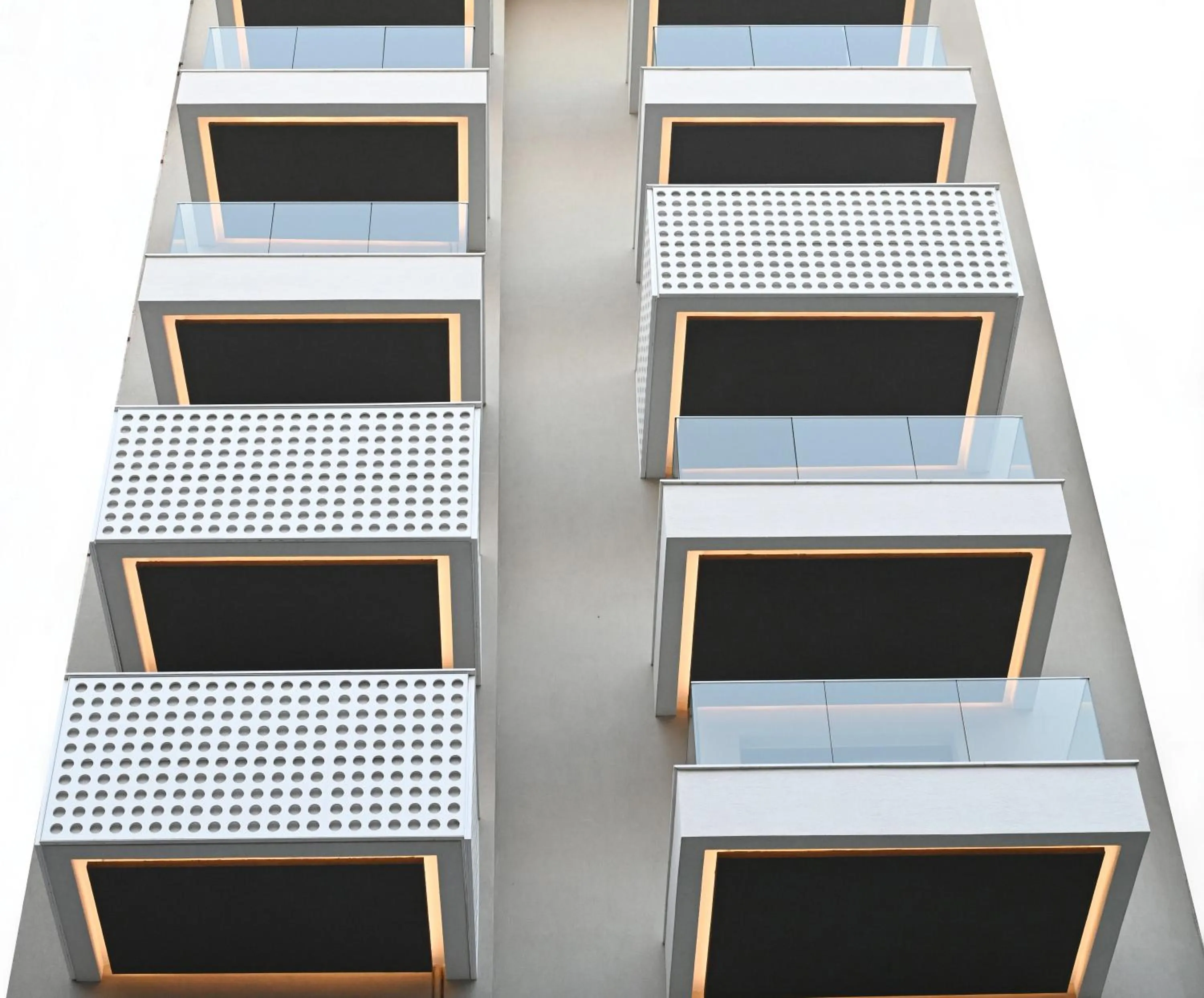 Property building in Icon Central SKG