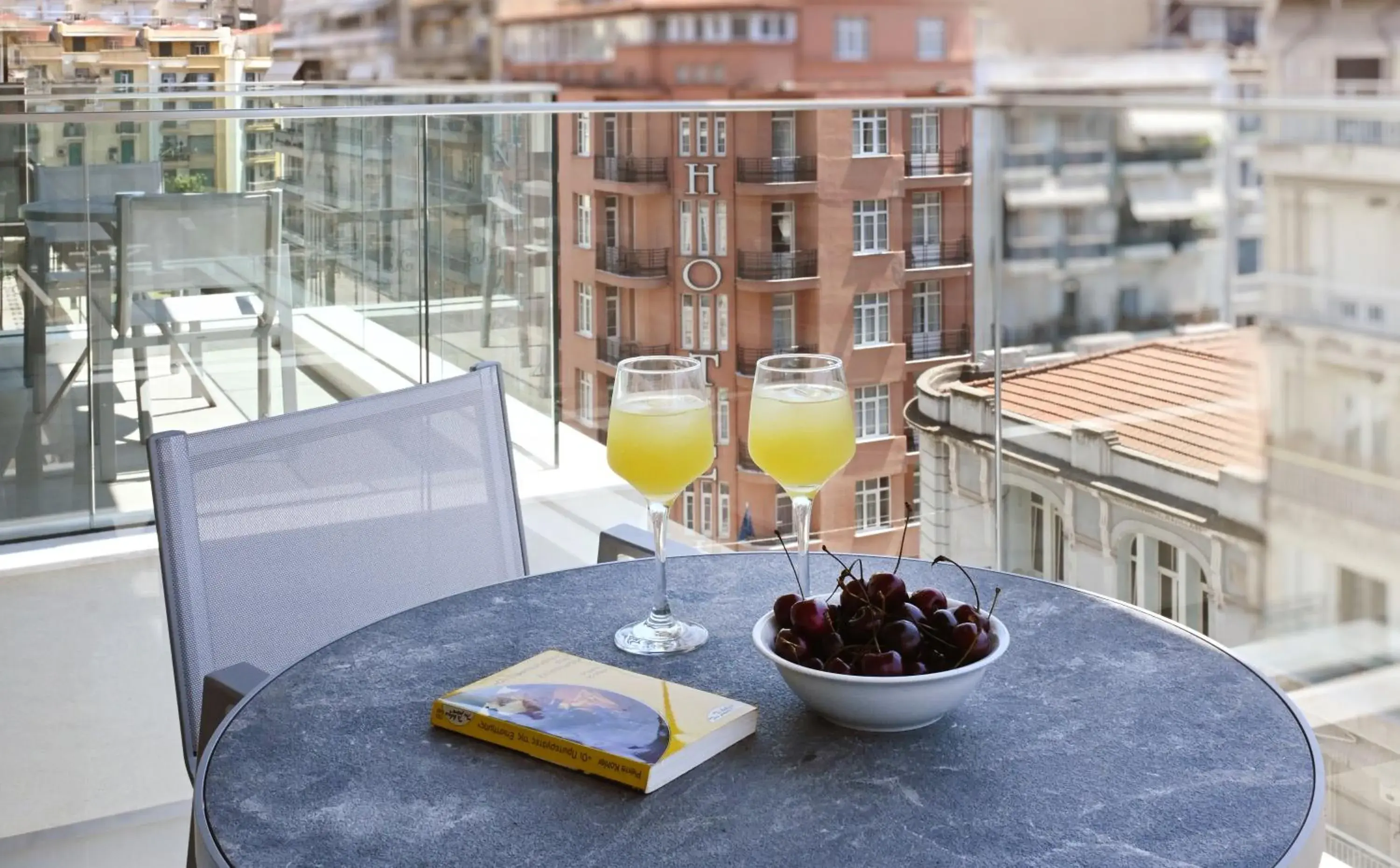 Icon Central SKG Icon Central SKG