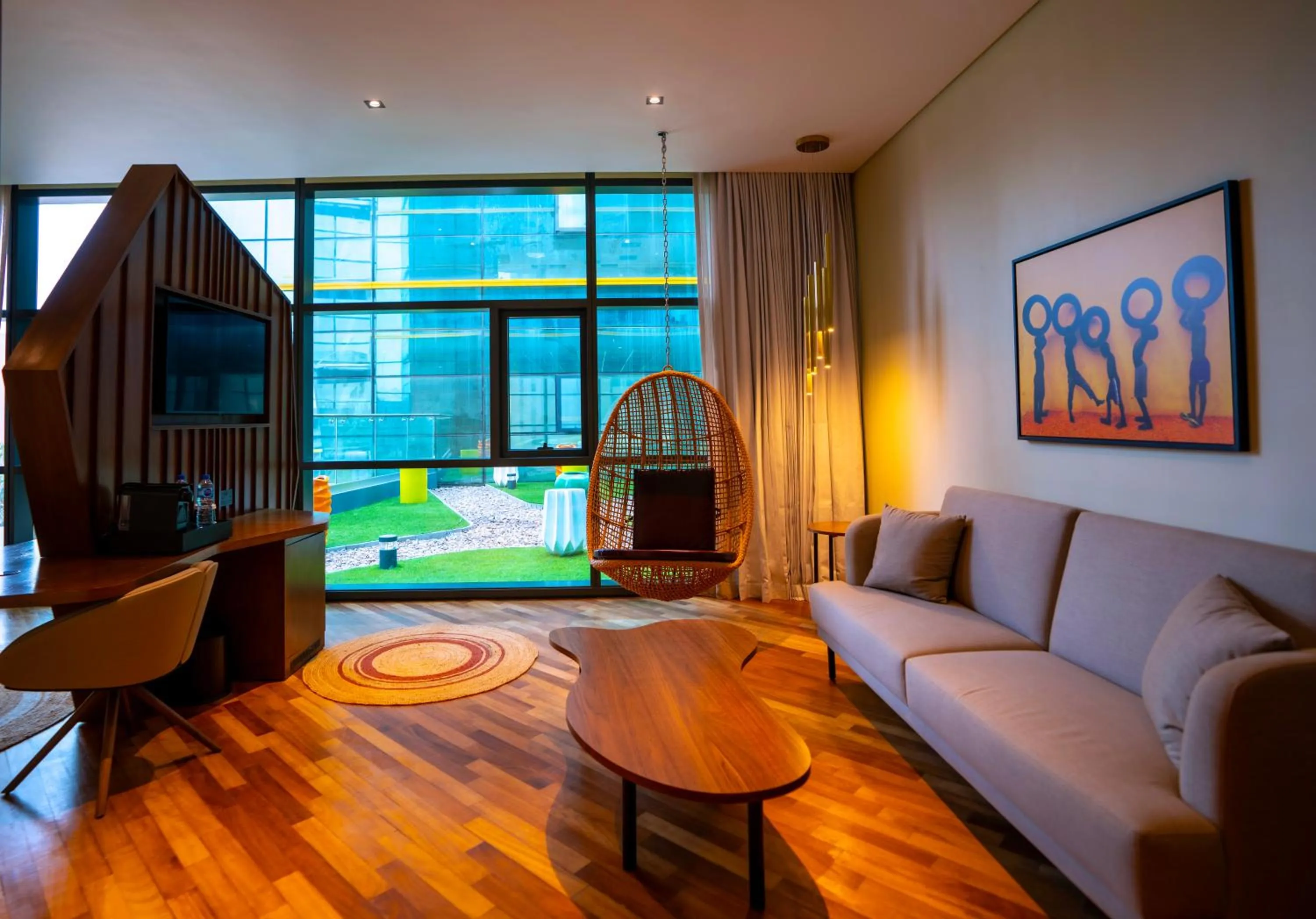 TV and multimedia in Onomo Allure Abuja AATC Hotel