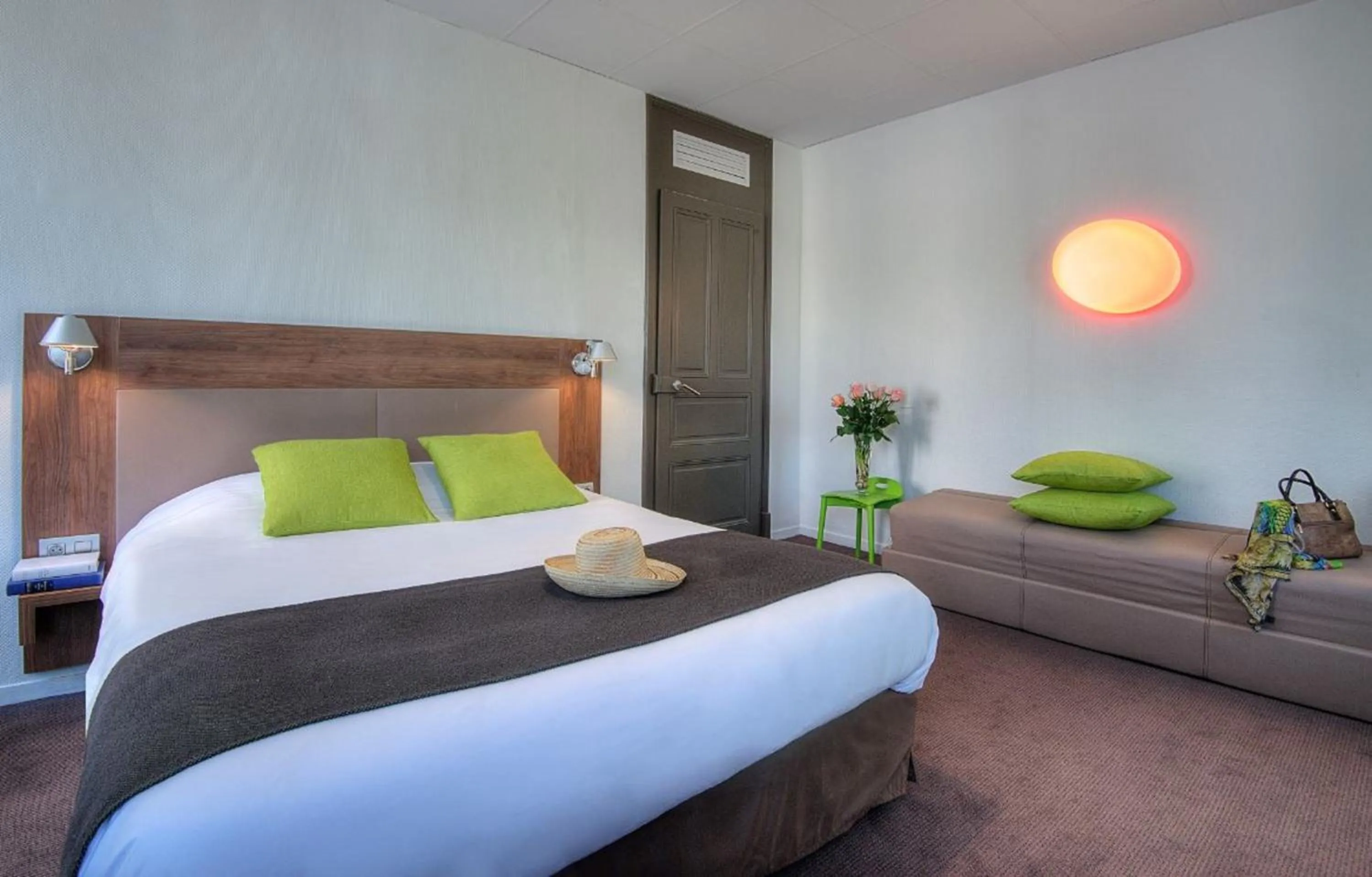 Bed in Campanile Annecy Centre - Gare