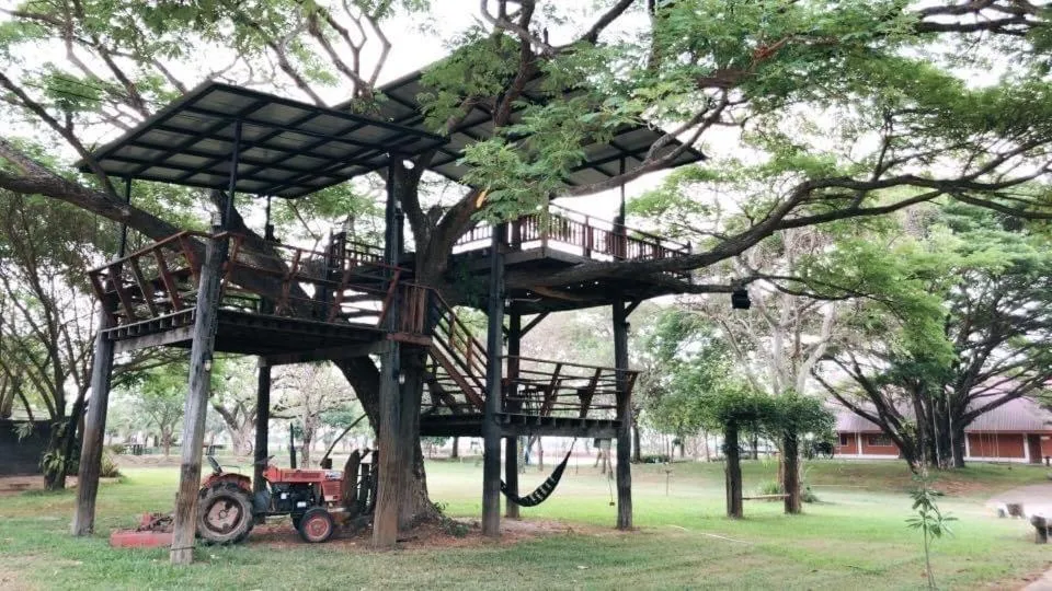 Resort Railumpoo (Farm and Camping)