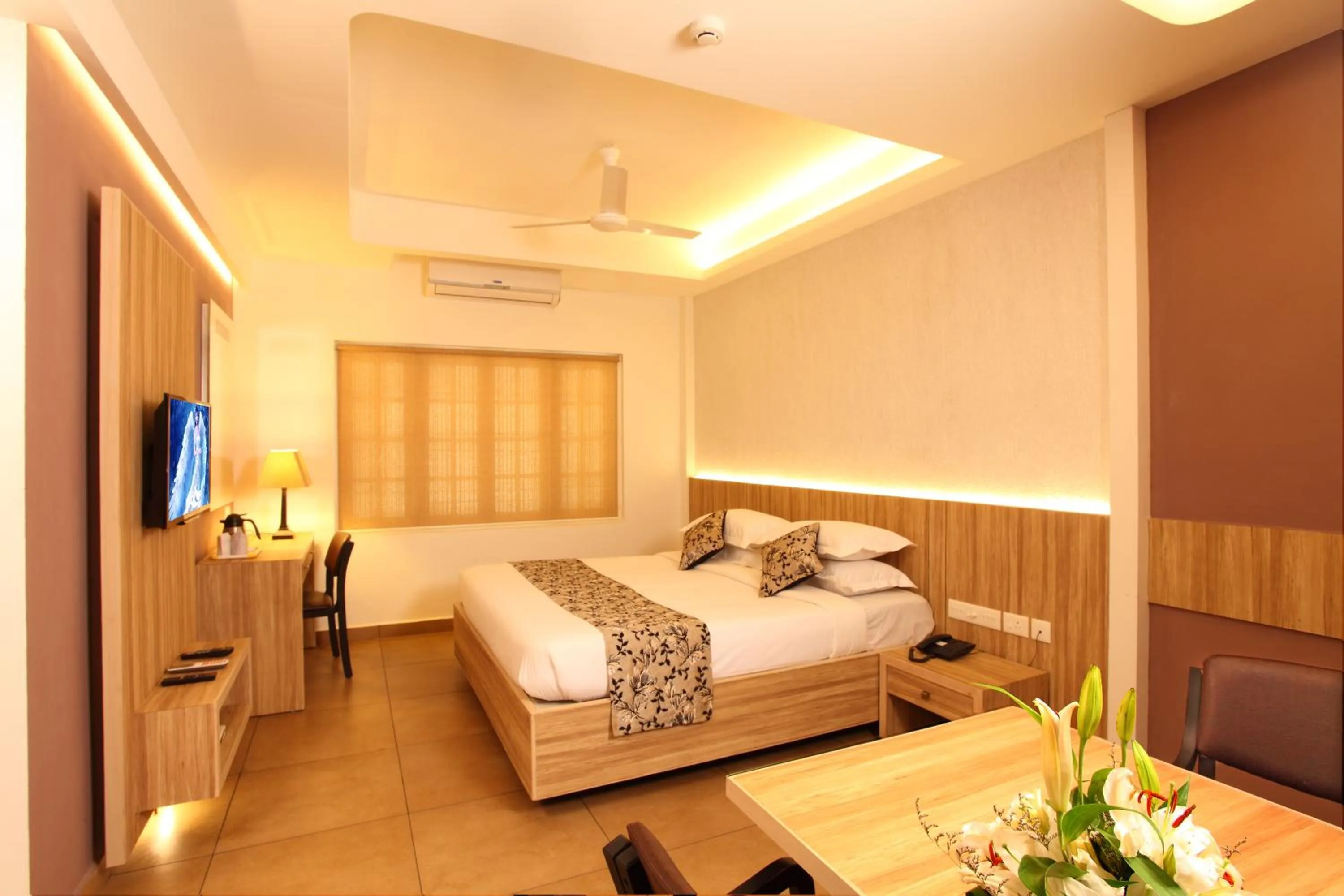 Bed in Hotel Luciya Palace