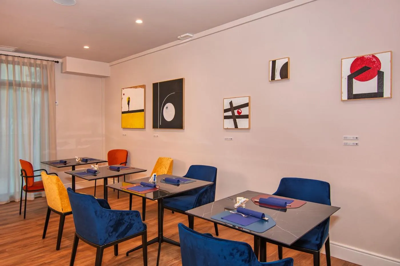 Seating area in Hotel Harmony-Smile