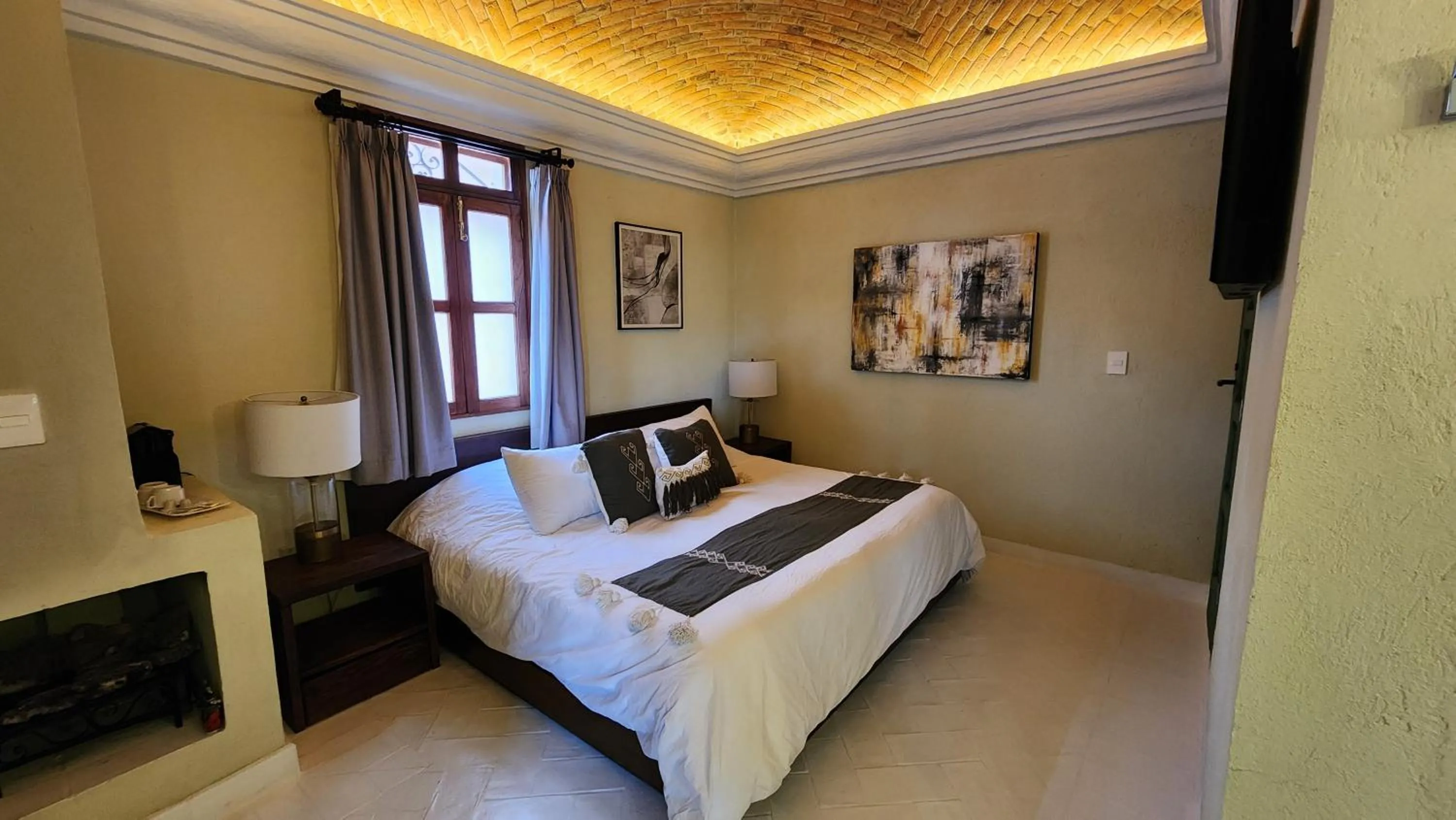 Bedroom, Bed in Mansion San Miguel