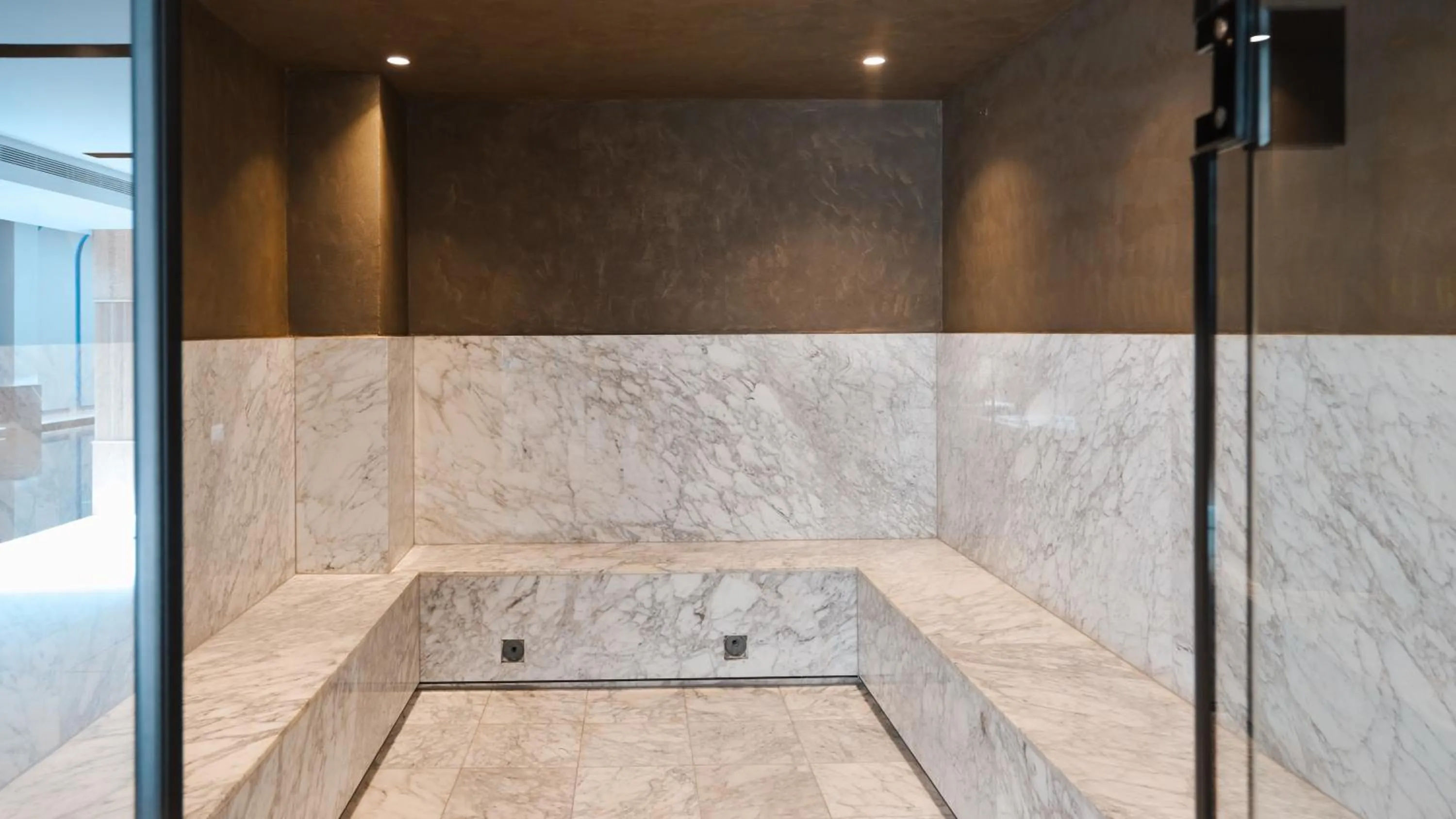 Spa and wellness centre/facilities in Grand VM Conference & SPA