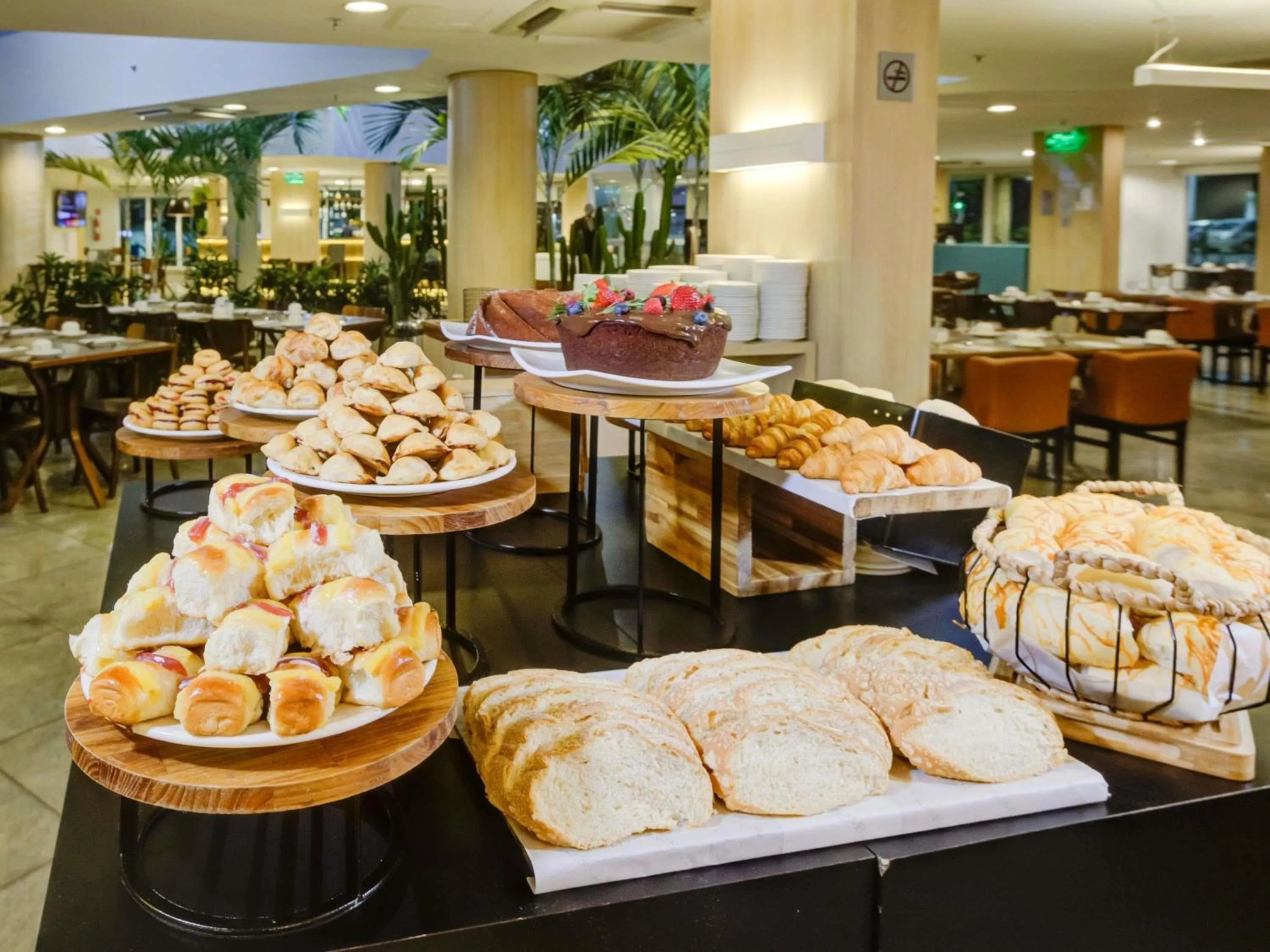 Breakfast in ibis Rio de Janeiro Barra da Tijuca