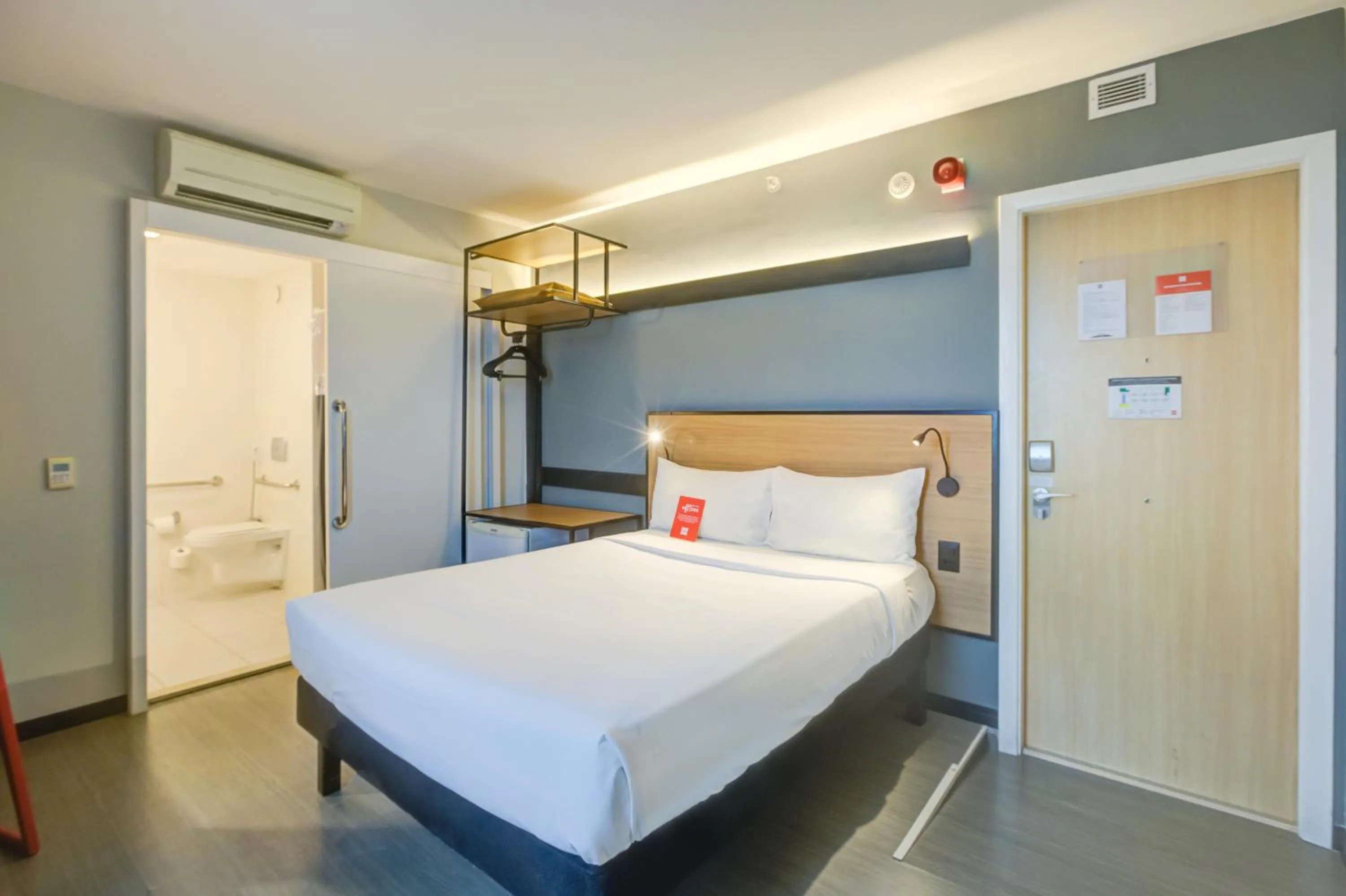 Bedroom, Bed in ibis Rio de Janeiro Barra da Tijuca