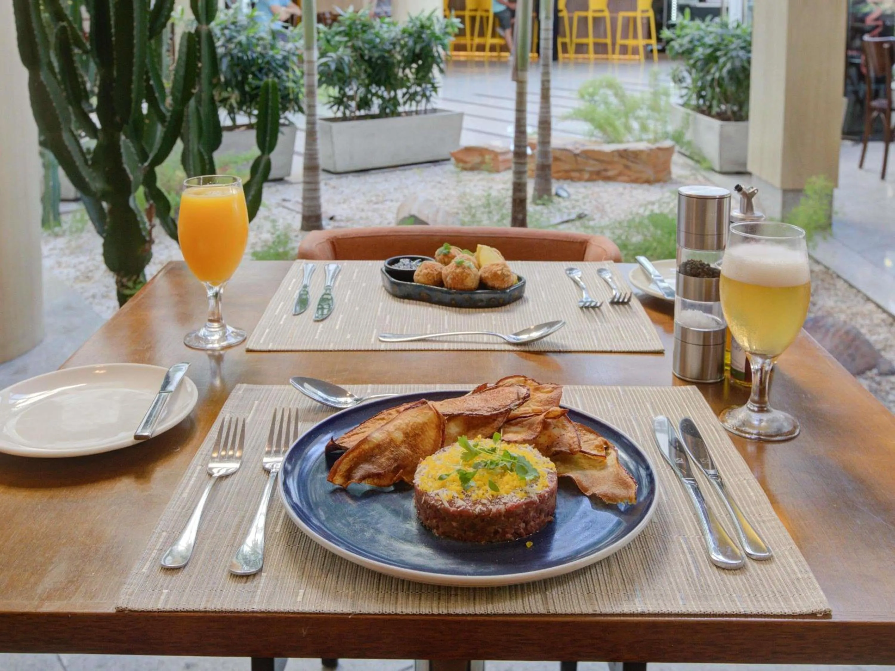 Restaurant/places to eat in ibis Rio de Janeiro Barra da Tijuca