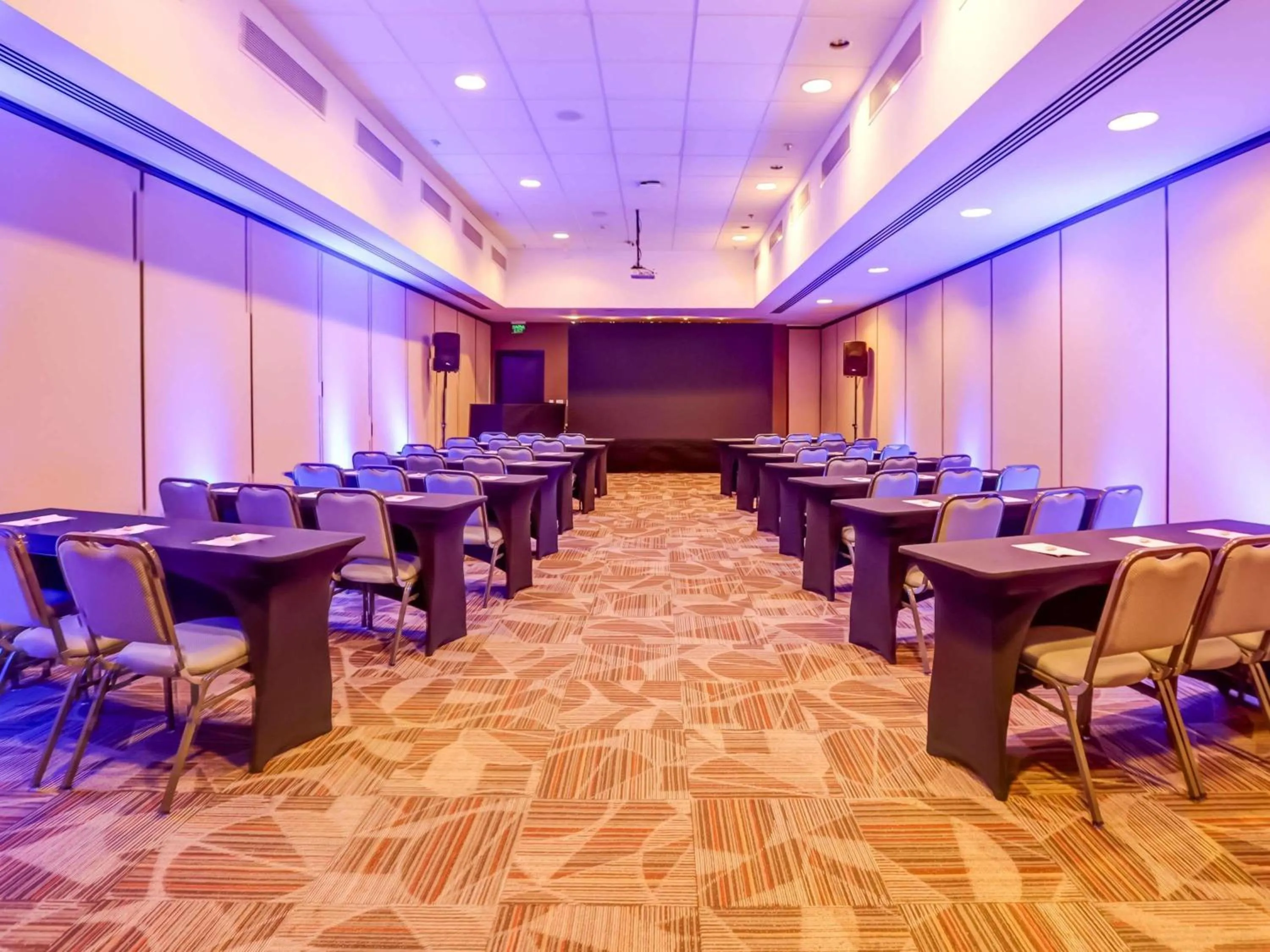 Meeting/conference room in ibis Rio de Janeiro Barra da Tijuca