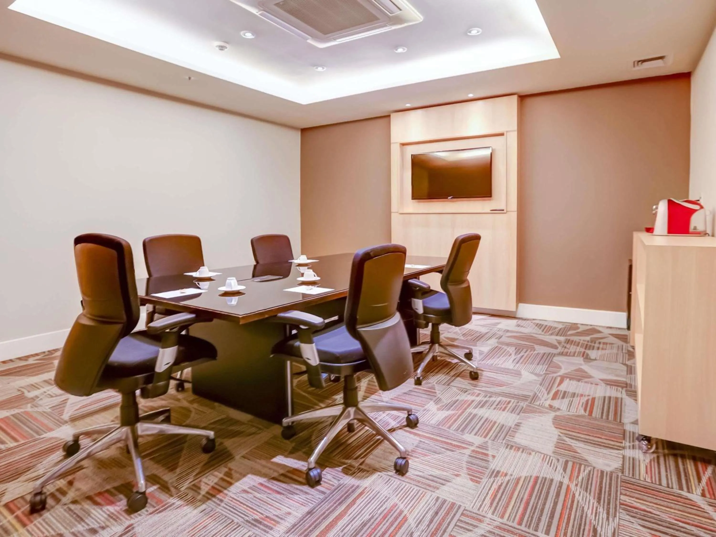 Meeting/conference room in ibis Rio de Janeiro Barra da Tijuca