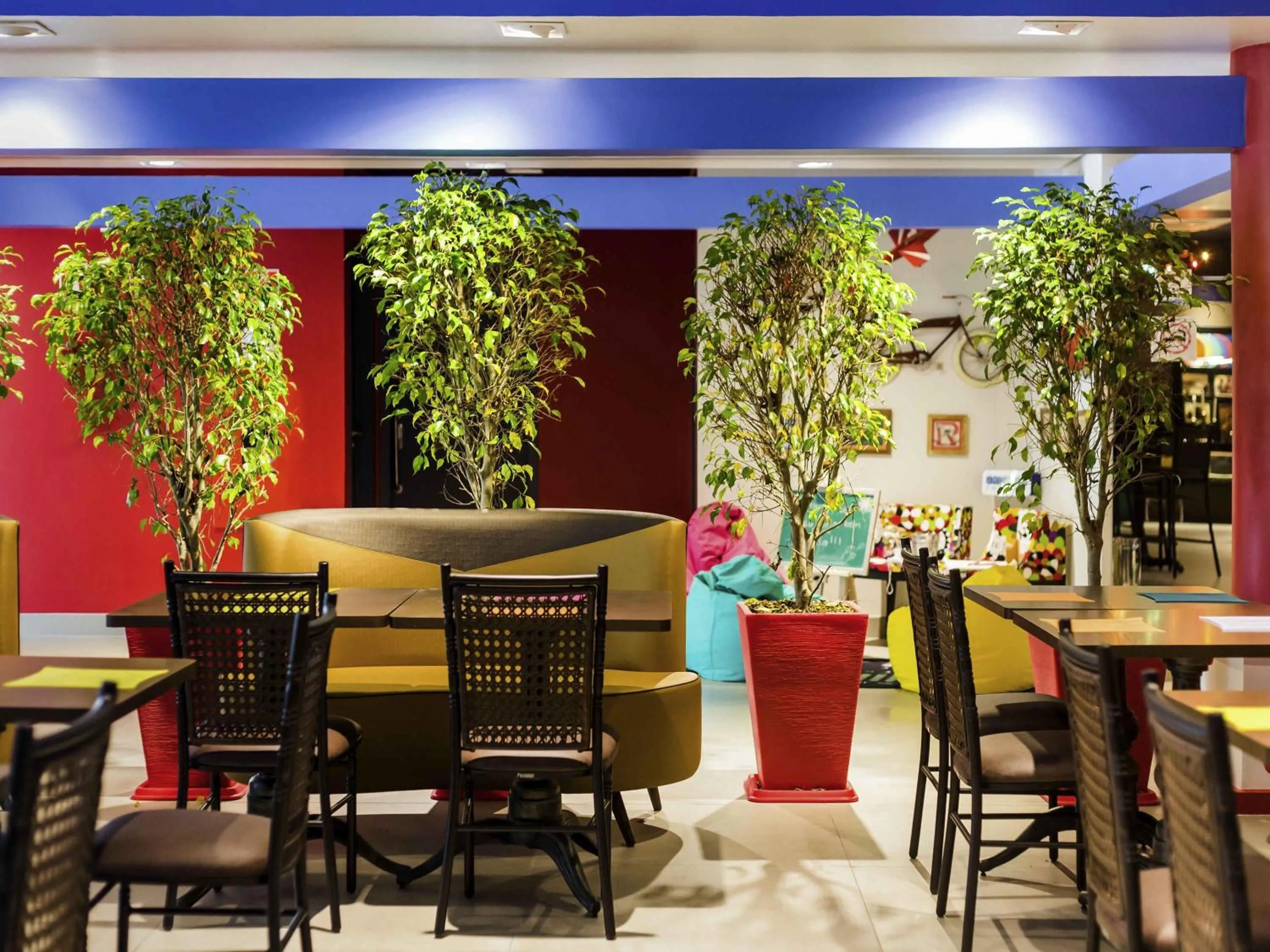 Restaurant/places to eat in Ibis Styles Porto Alegre Centro