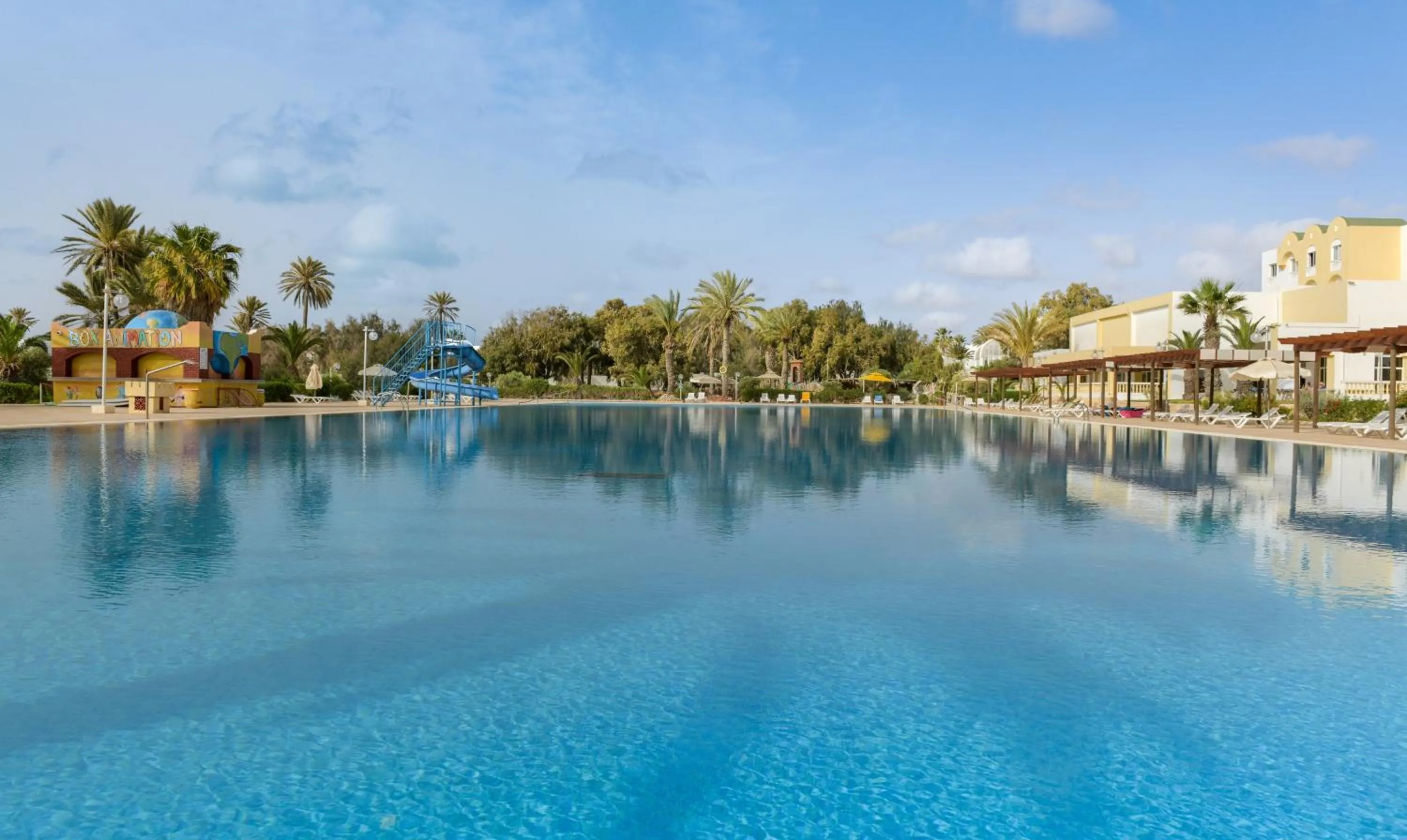 Swimming pool in Djerba Castille- Couples and Families