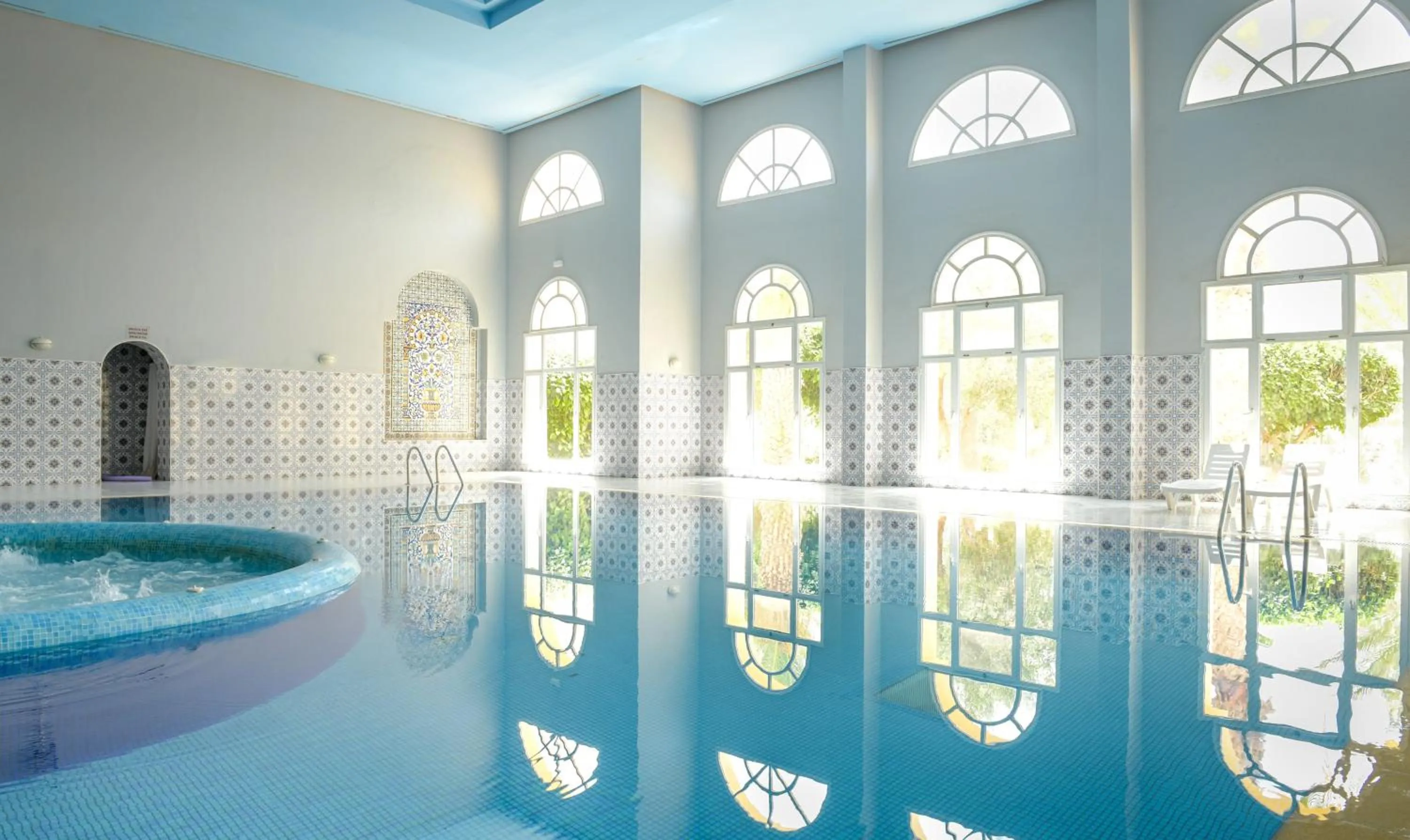 Swimming pool in Djerba Castille- Couples and Families