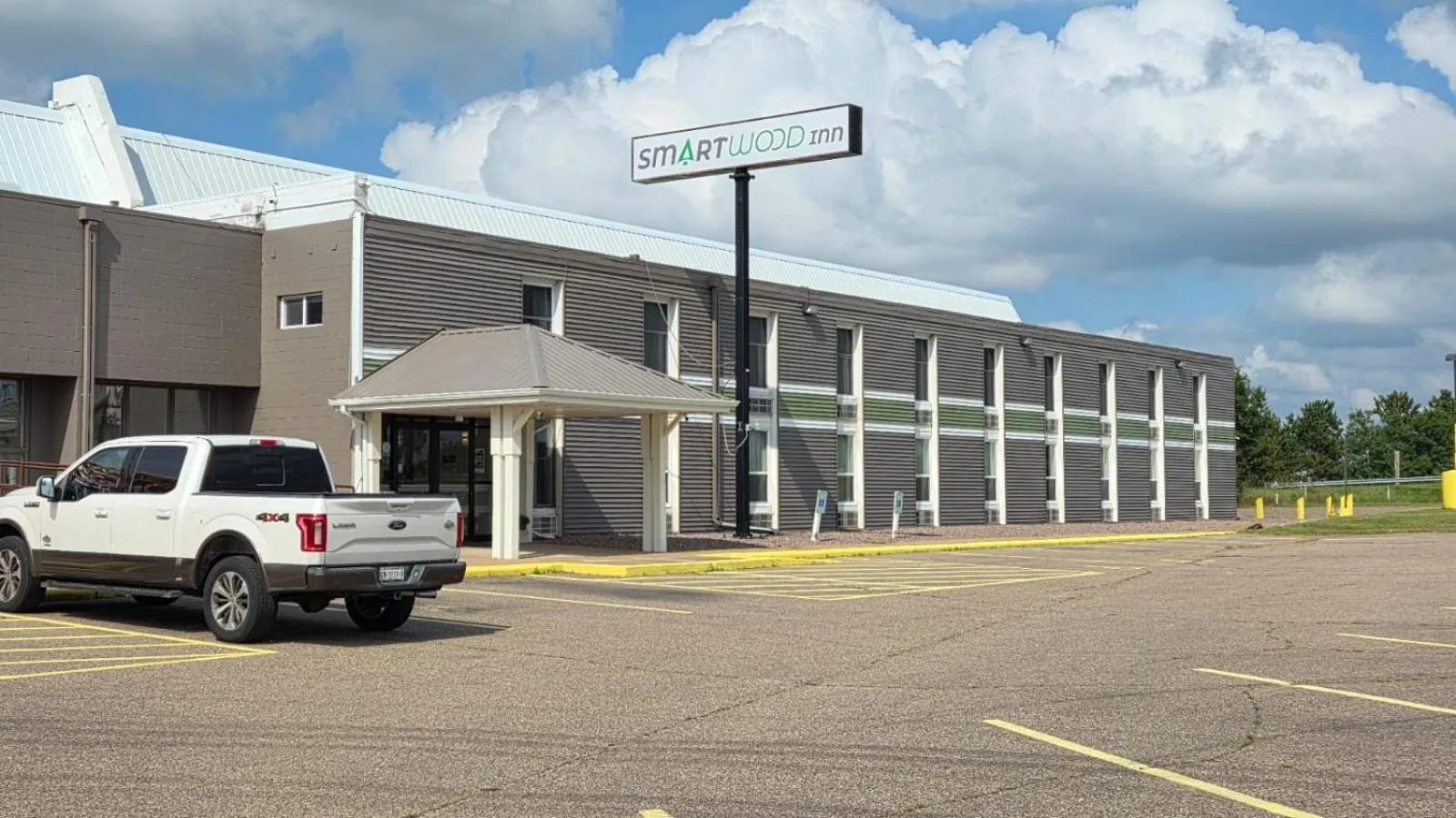 Smartwood Inn