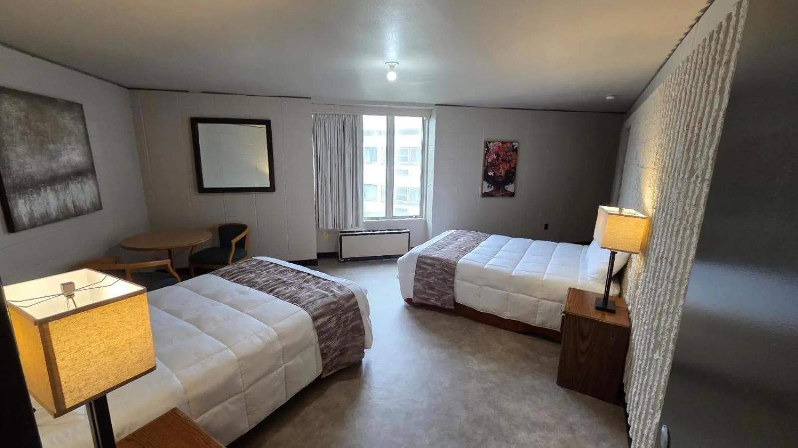 Smartwood Inn