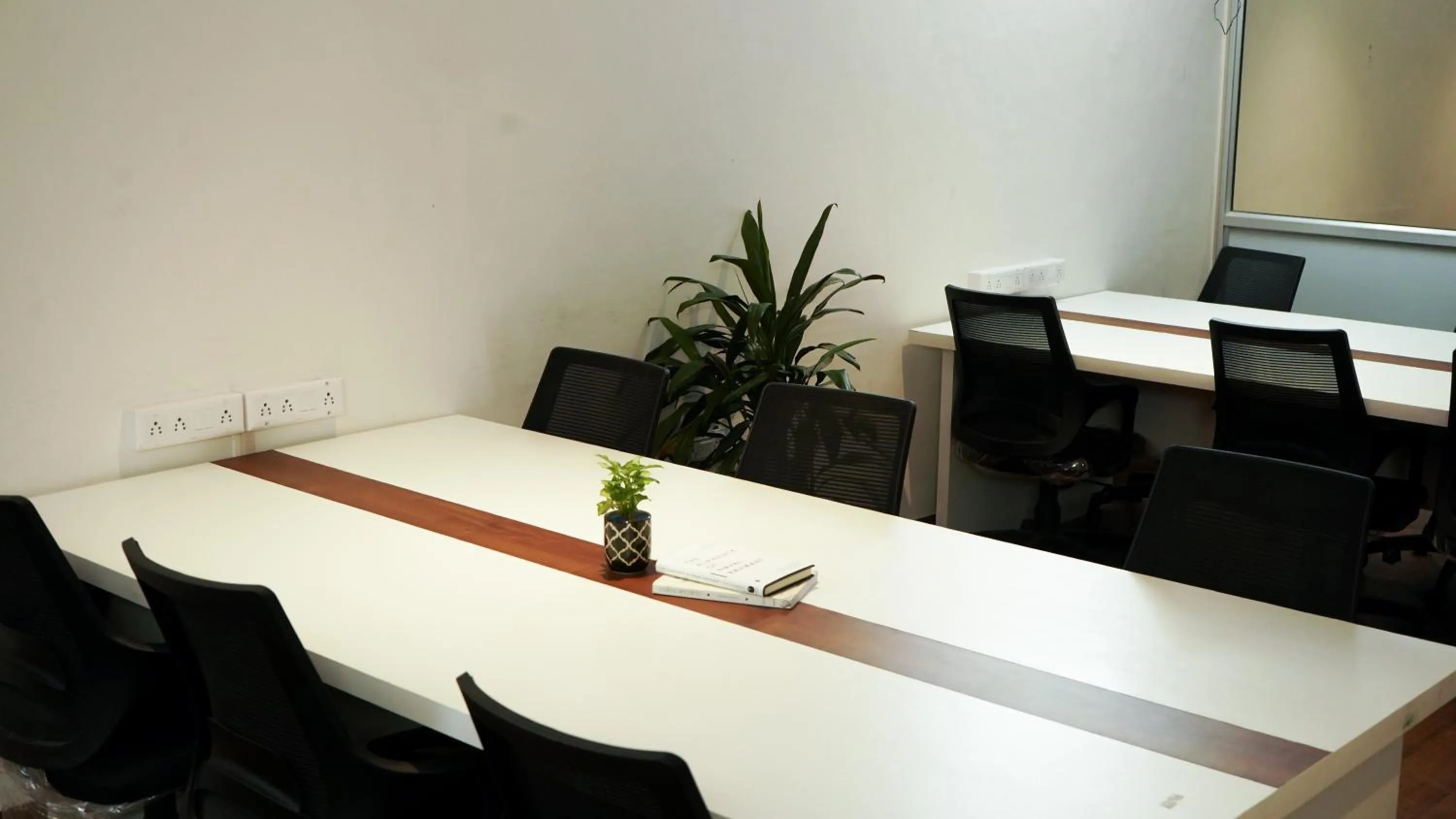 Meeting/conference room in J Startup House - Coliving & Coworking, Jaipur - C Scheme