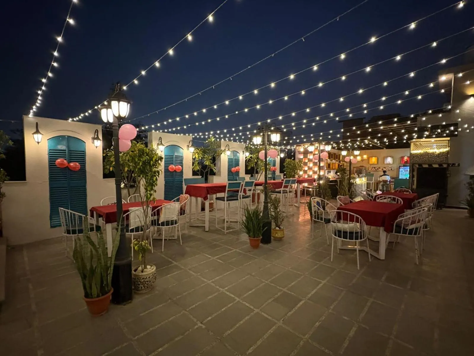 Restaurant/places to eat in J Startup House - Coliving & Coworking, Jaipur - C Scheme