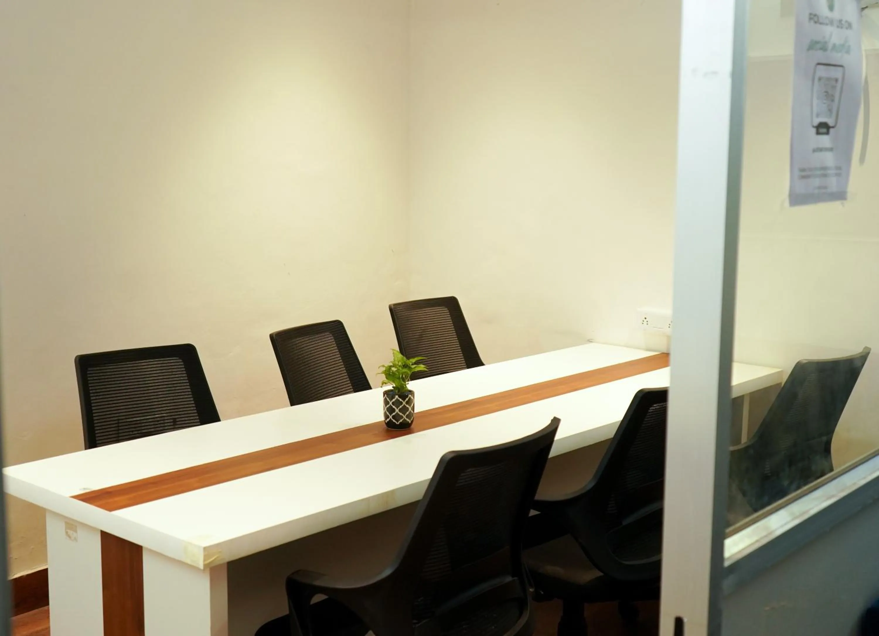 Meeting/conference room in J Startup House - Coliving & Coworking, Jaipur - C Scheme