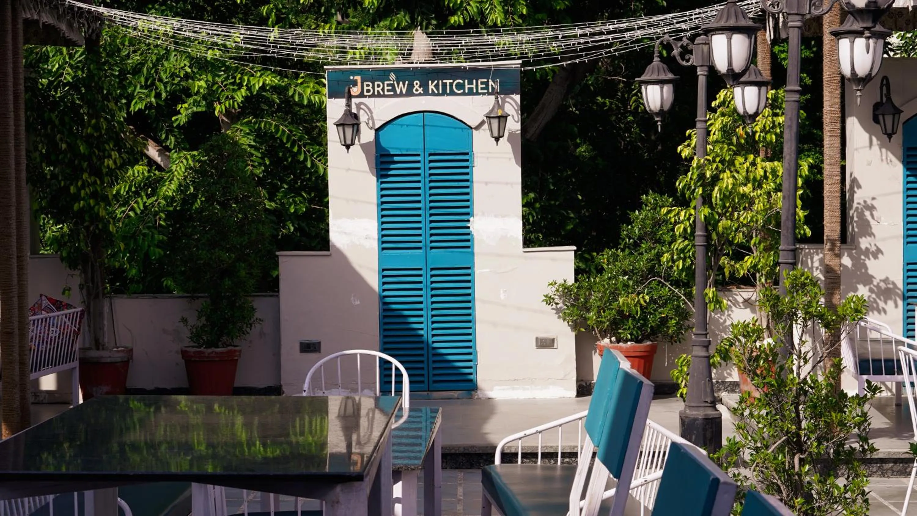 Restaurant/places to eat in J Startup House - Coliving & Coworking, Jaipur - C Scheme