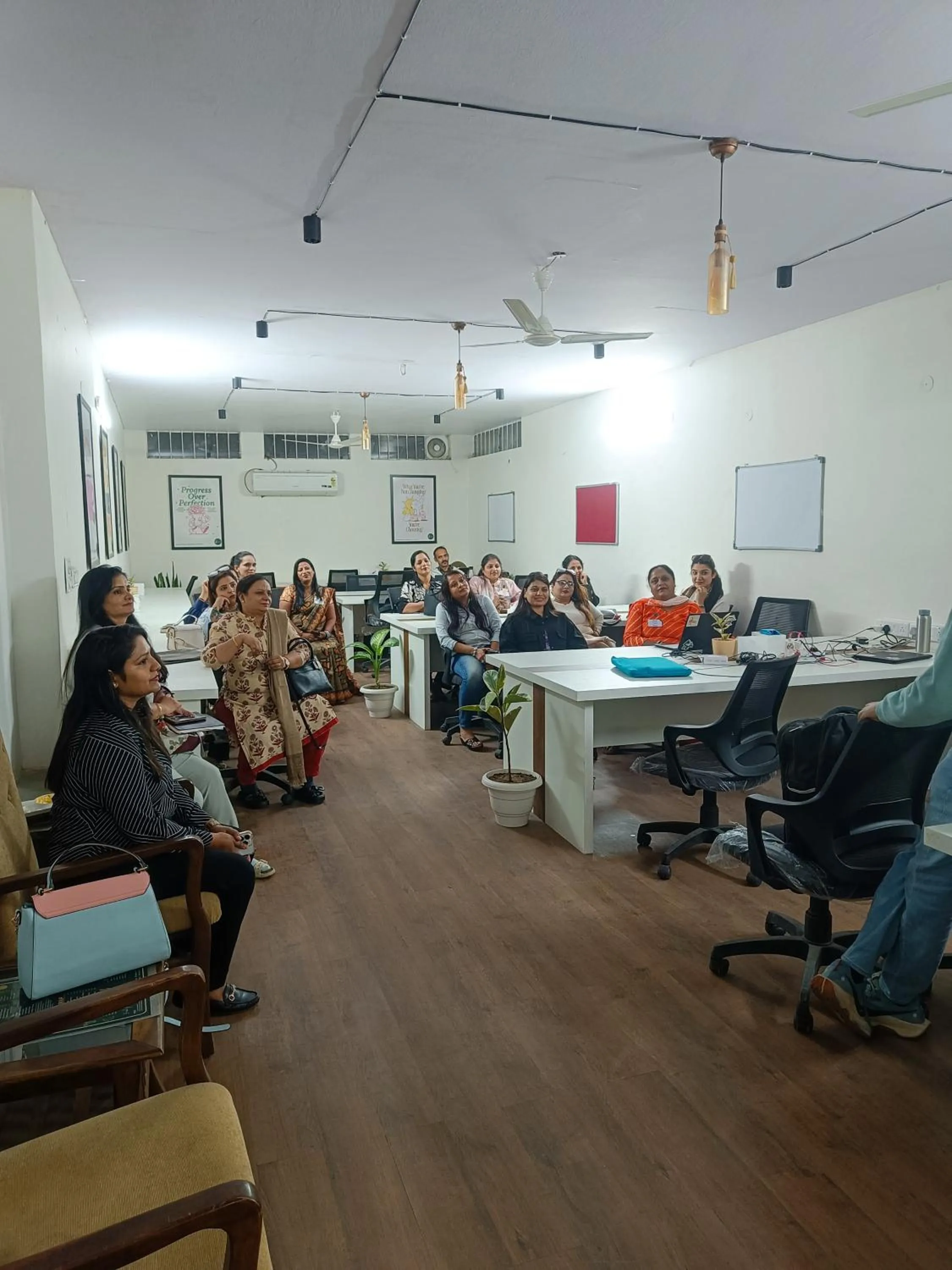 Communal lounge/ TV room in J Startup House - Coliving & Coworking, Jaipur - C Scheme