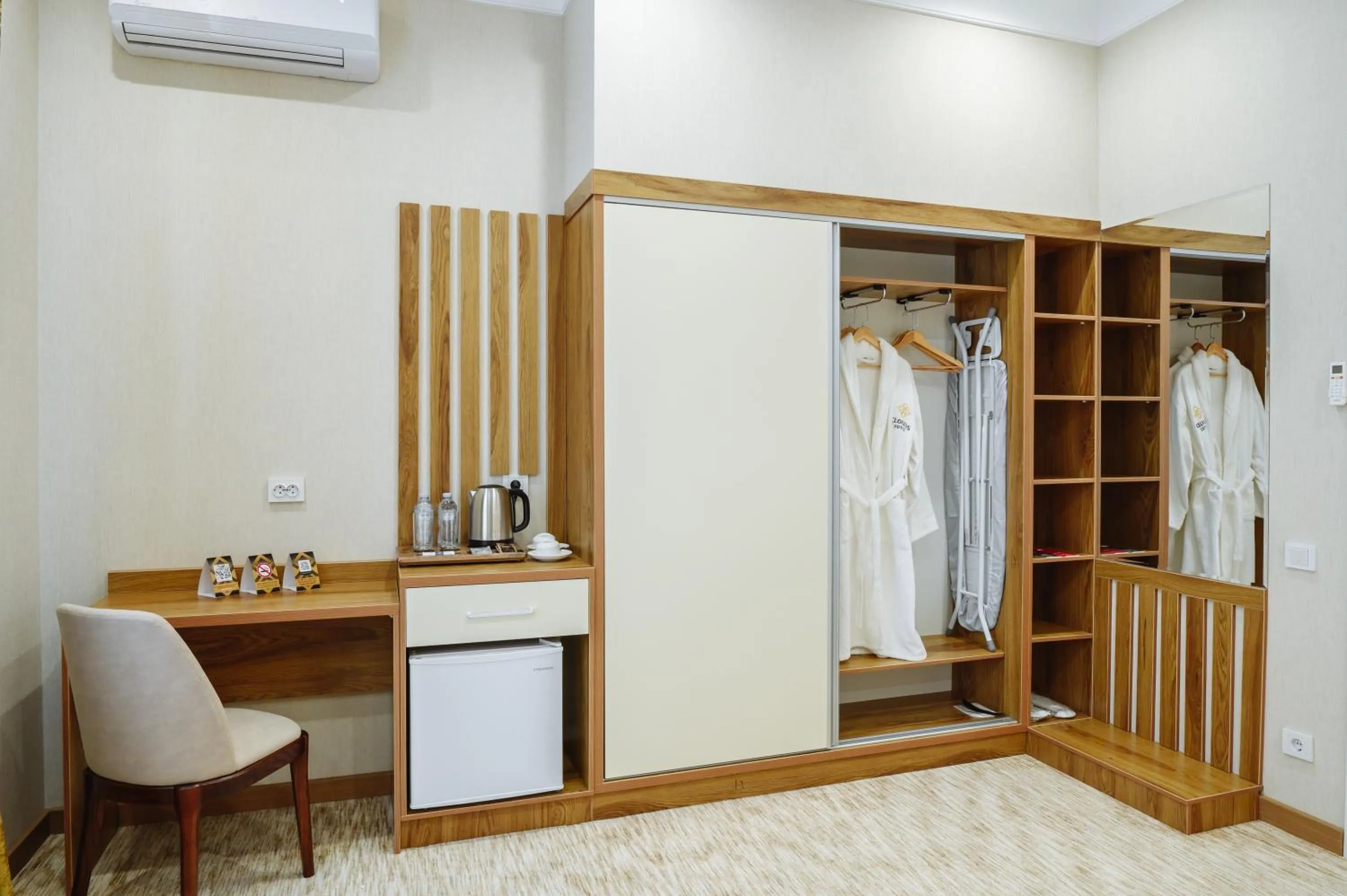 wardrobe in Clouds Hotel