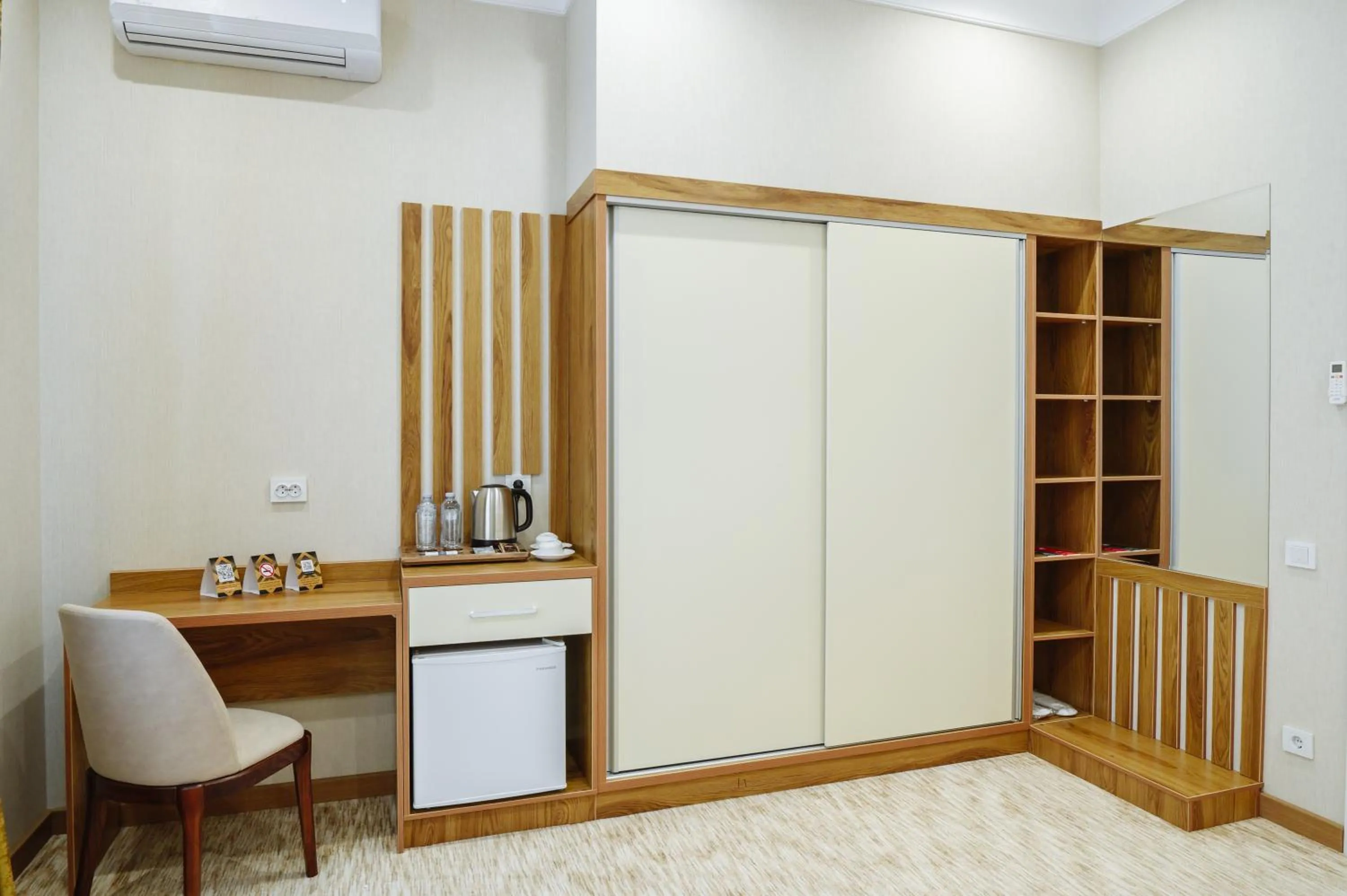 wardrobe in Clouds Hotel