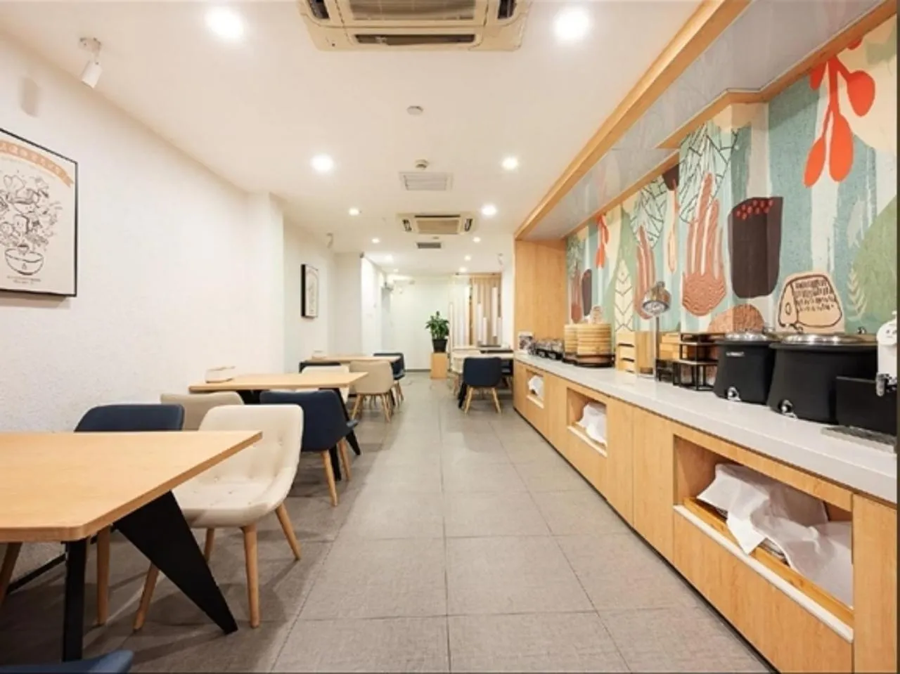 Restaurant/places to eat in Hanting Shanghai Zhoupu Metro Subway Hotel