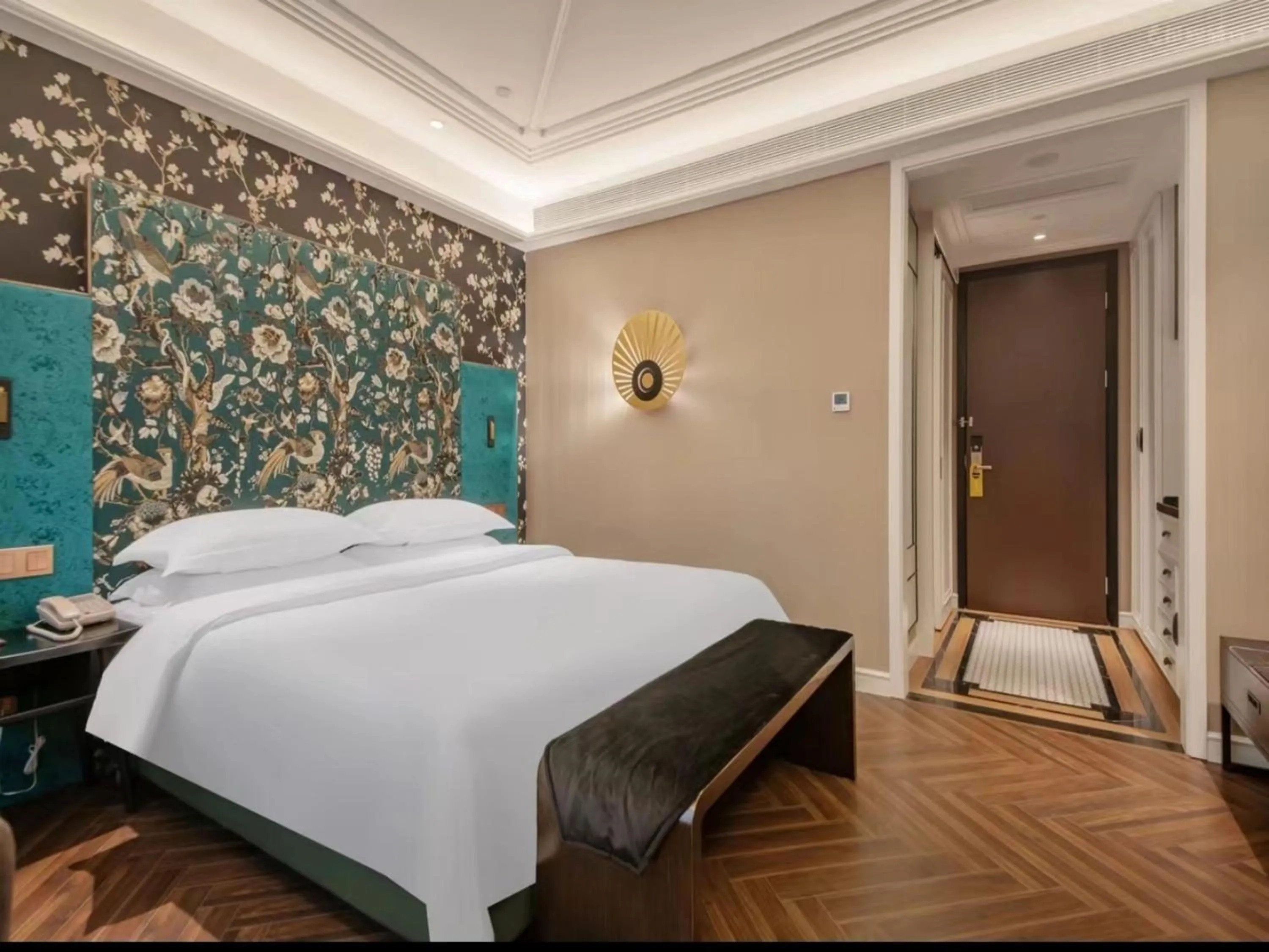 Metropolo Hotel Guangzhou Hanxi Chimelong Wanbo Subway Station